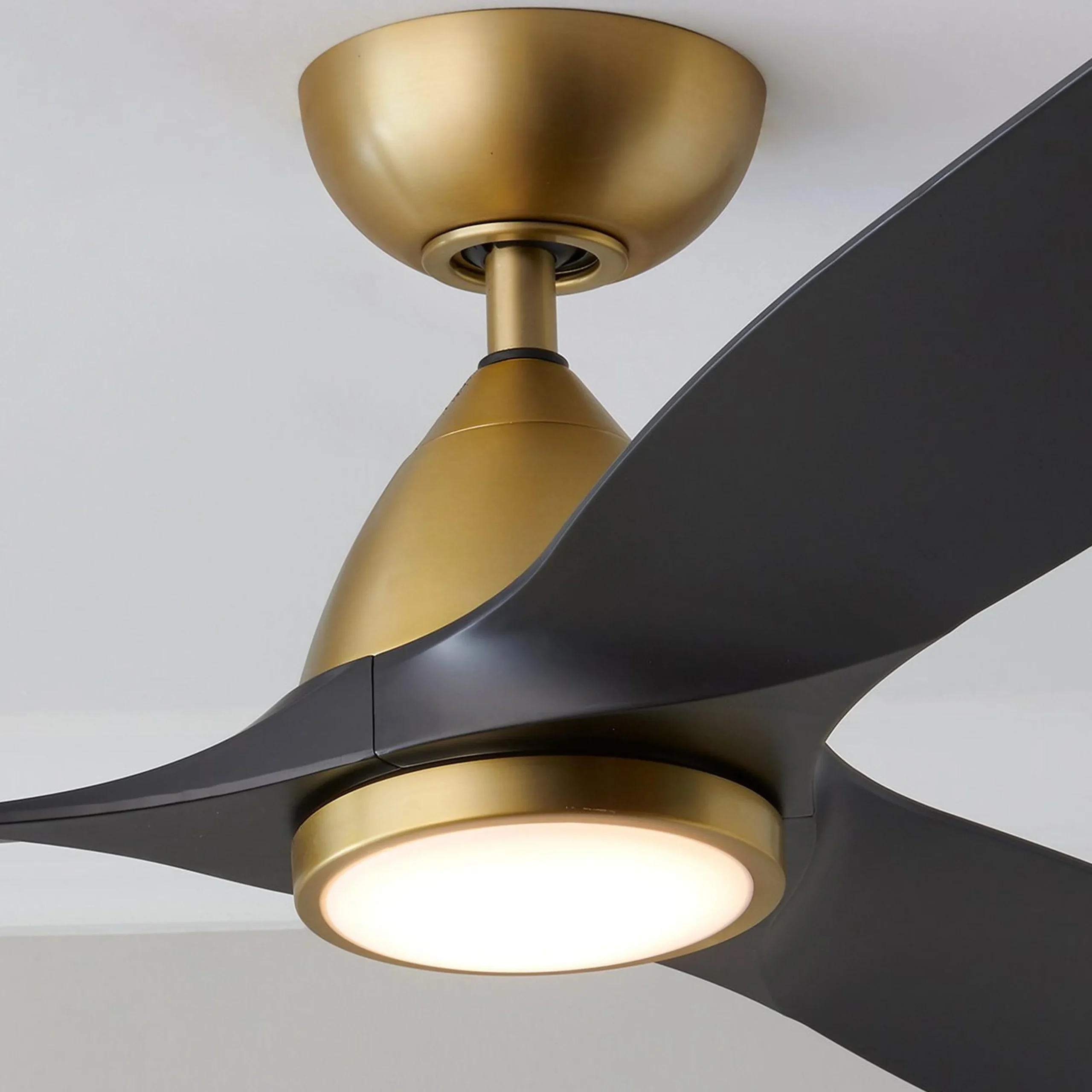 62" Valen Smart LED Indoor / Outdoor Ceiling Fan