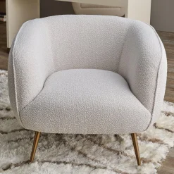 Abrazo Accent Chair
