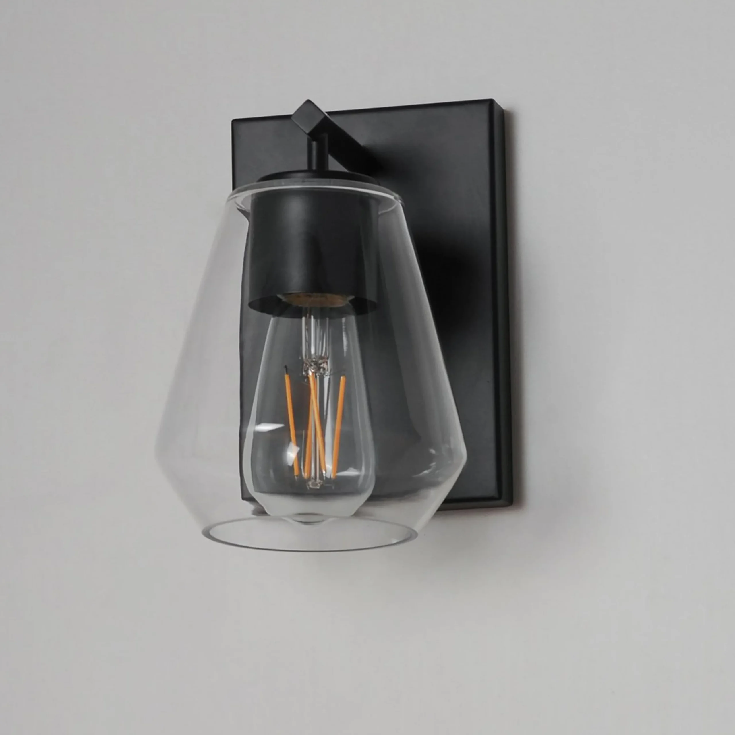 Adamas Bath Sconce