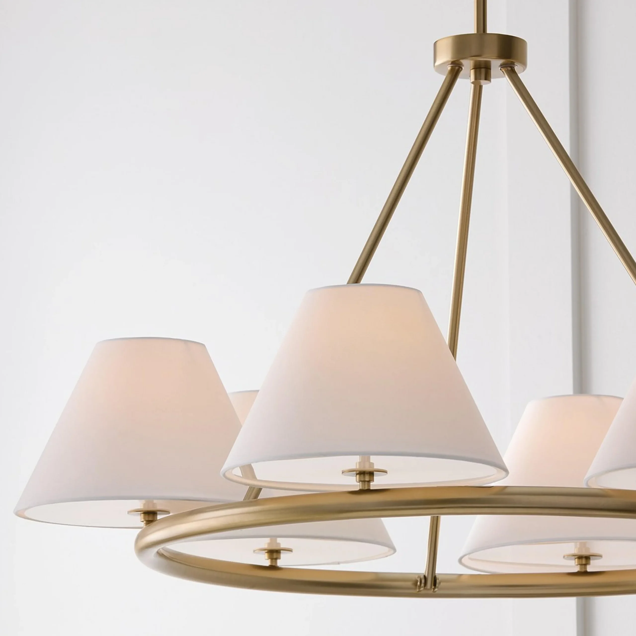 Alector Ring Chandelier - 6 Light