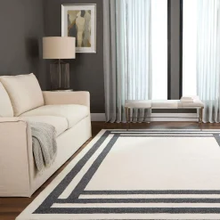 Angola Hand-Hooked Indoor/Outdoor Rug