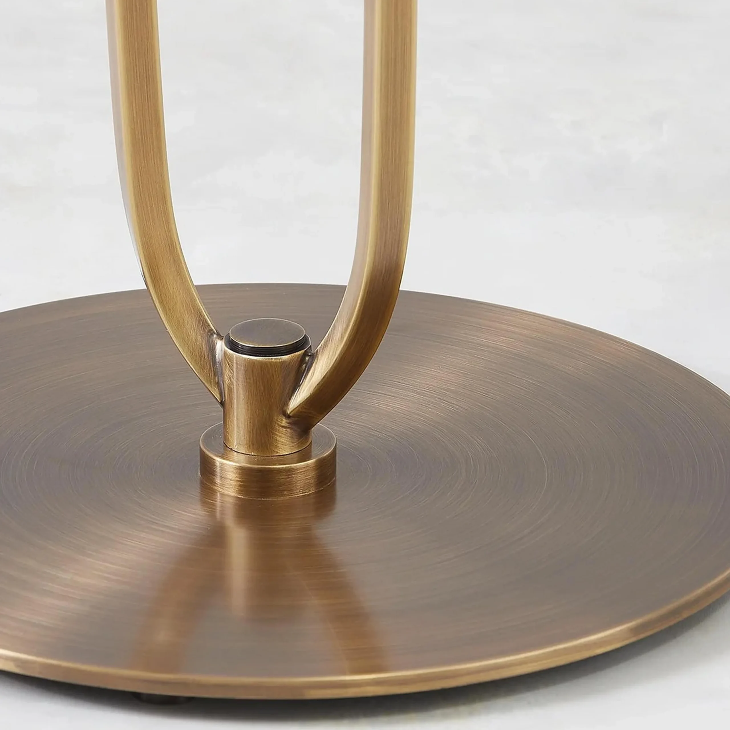 Antares Floor Lamp