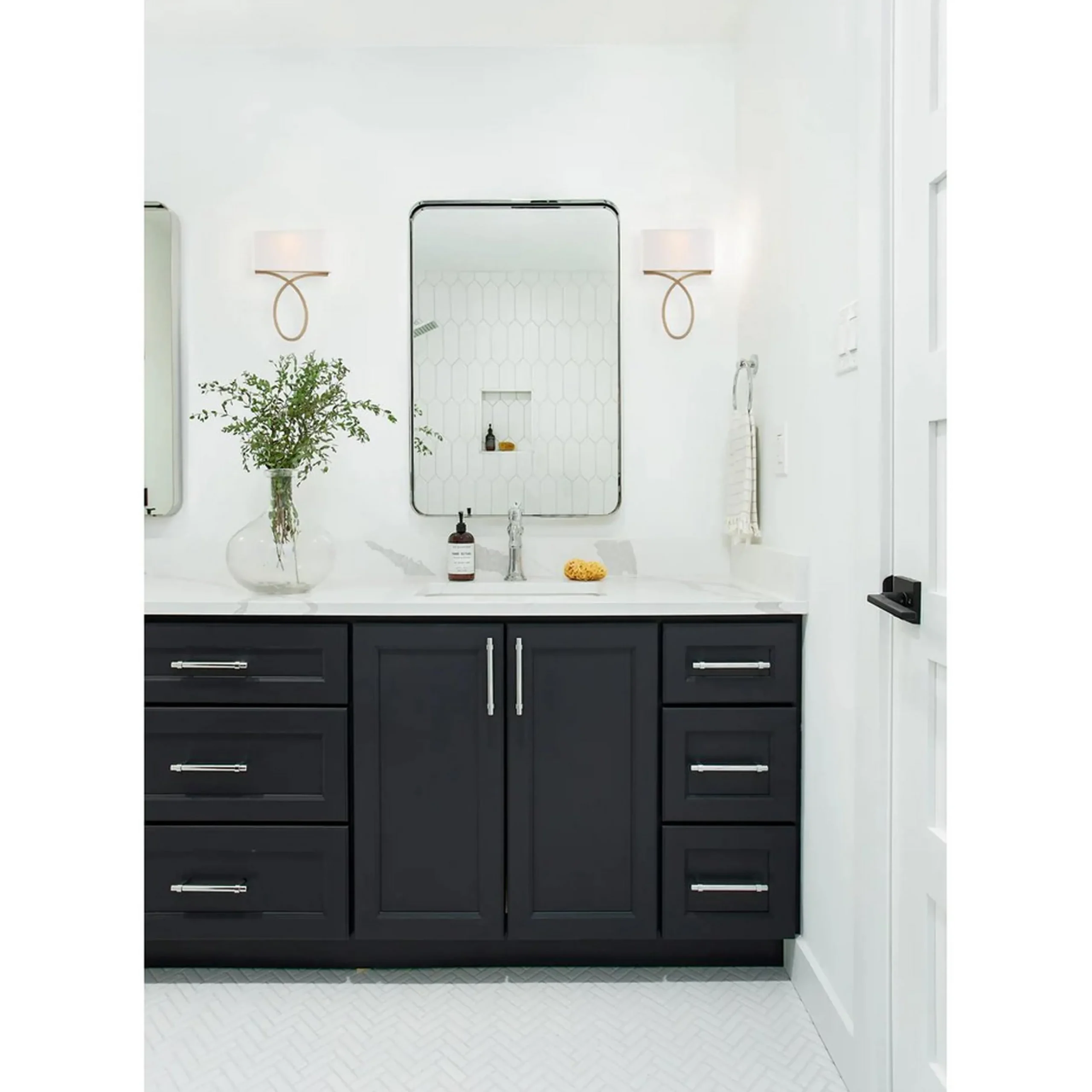 Antoinette Wall Sconce