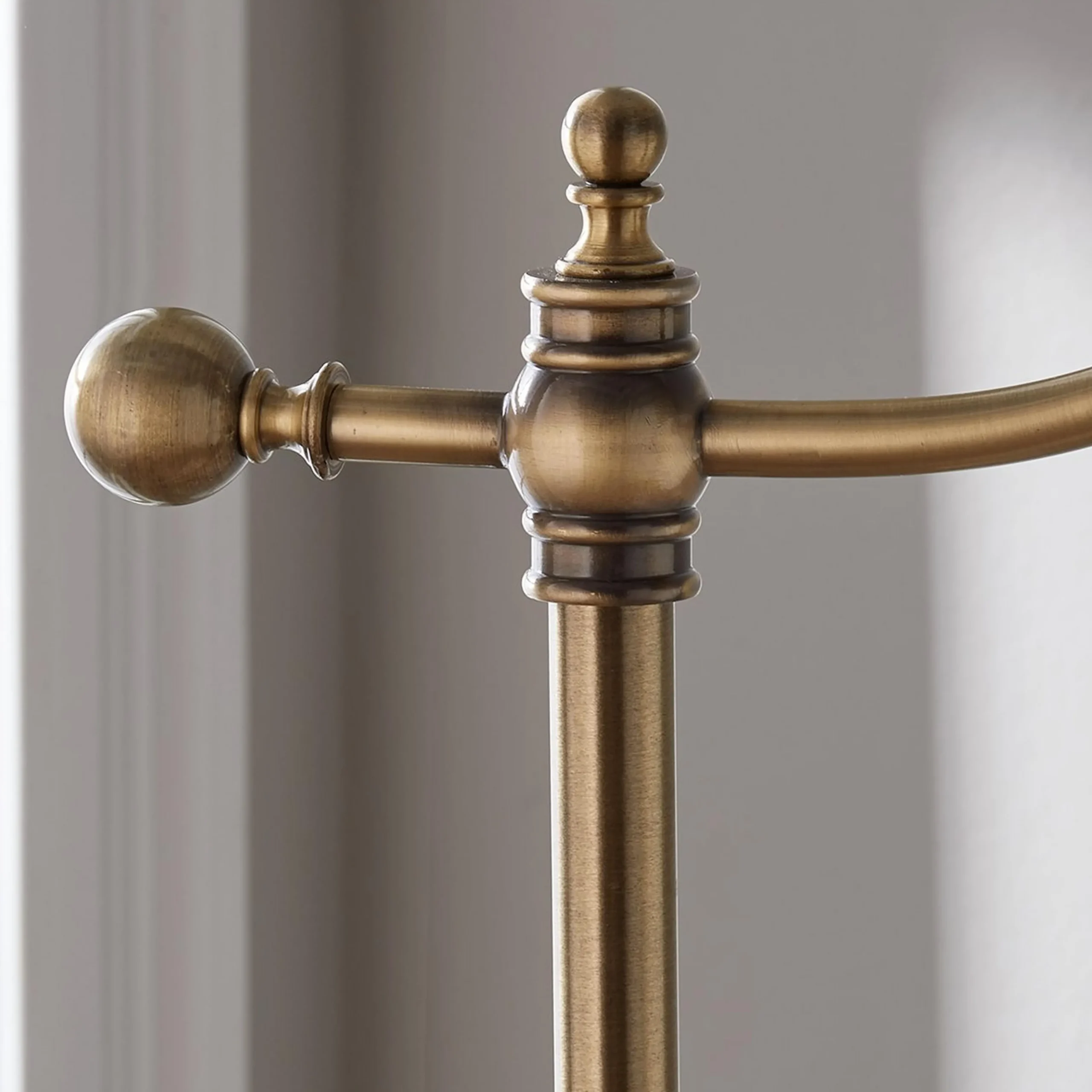 Arched Bridge Arm Adjustable Floor Lamp