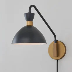 Arendelle Metal Swing Arm Sconce