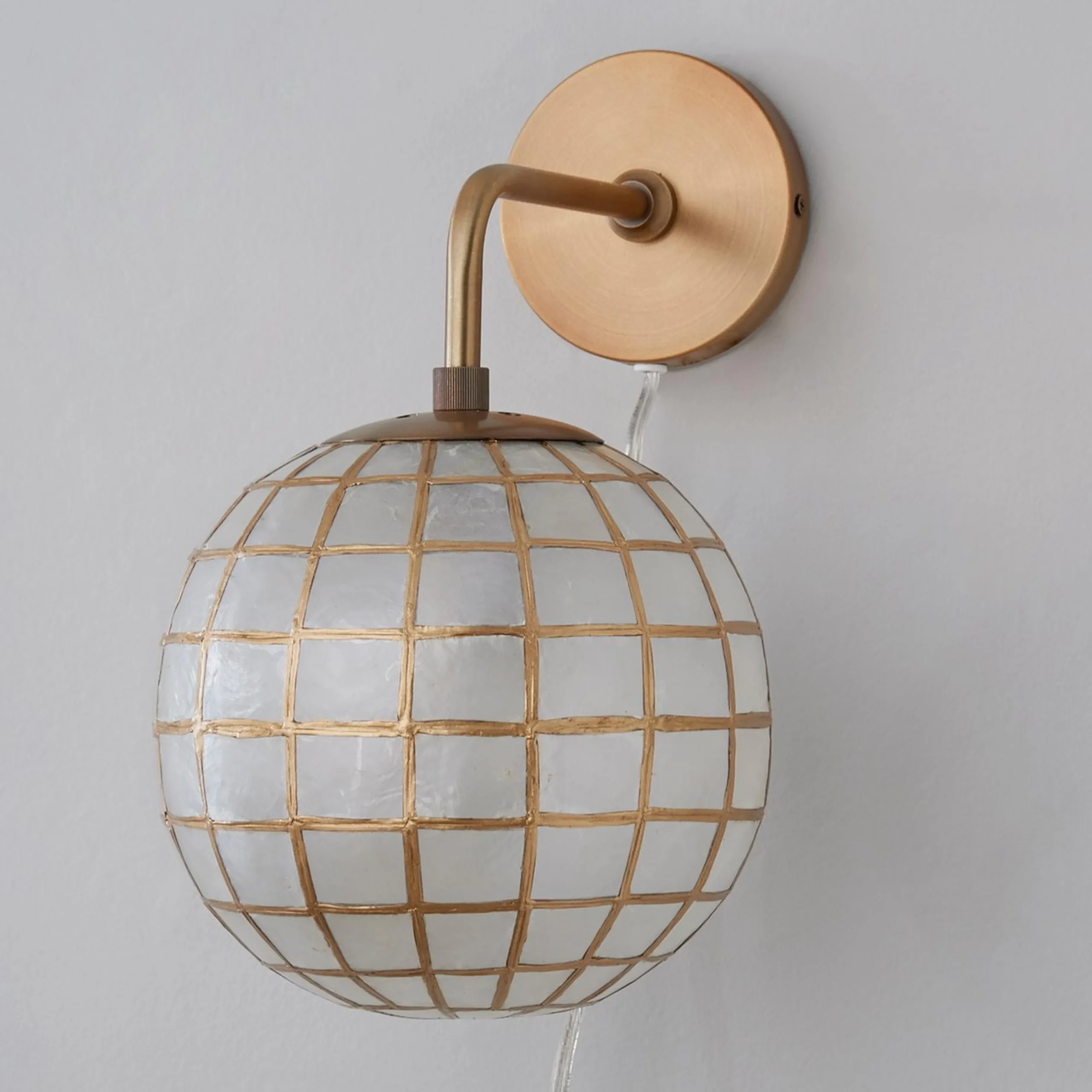 Arista Sconce