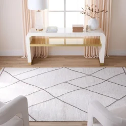 Ashfall Hand-Hooked Indoor/Outdoor Rug