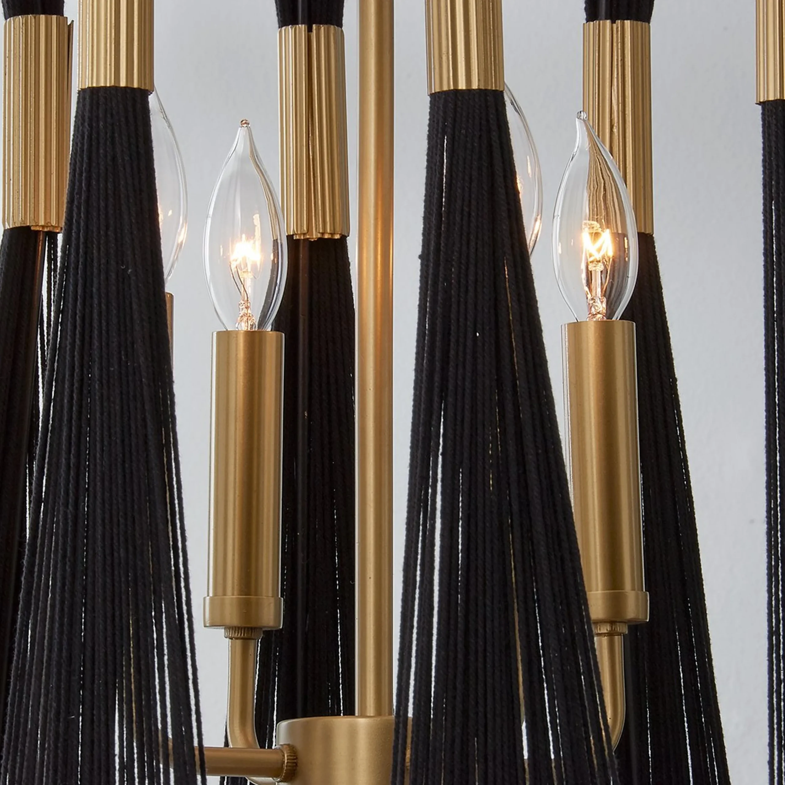 Axel Foyer Chandelier