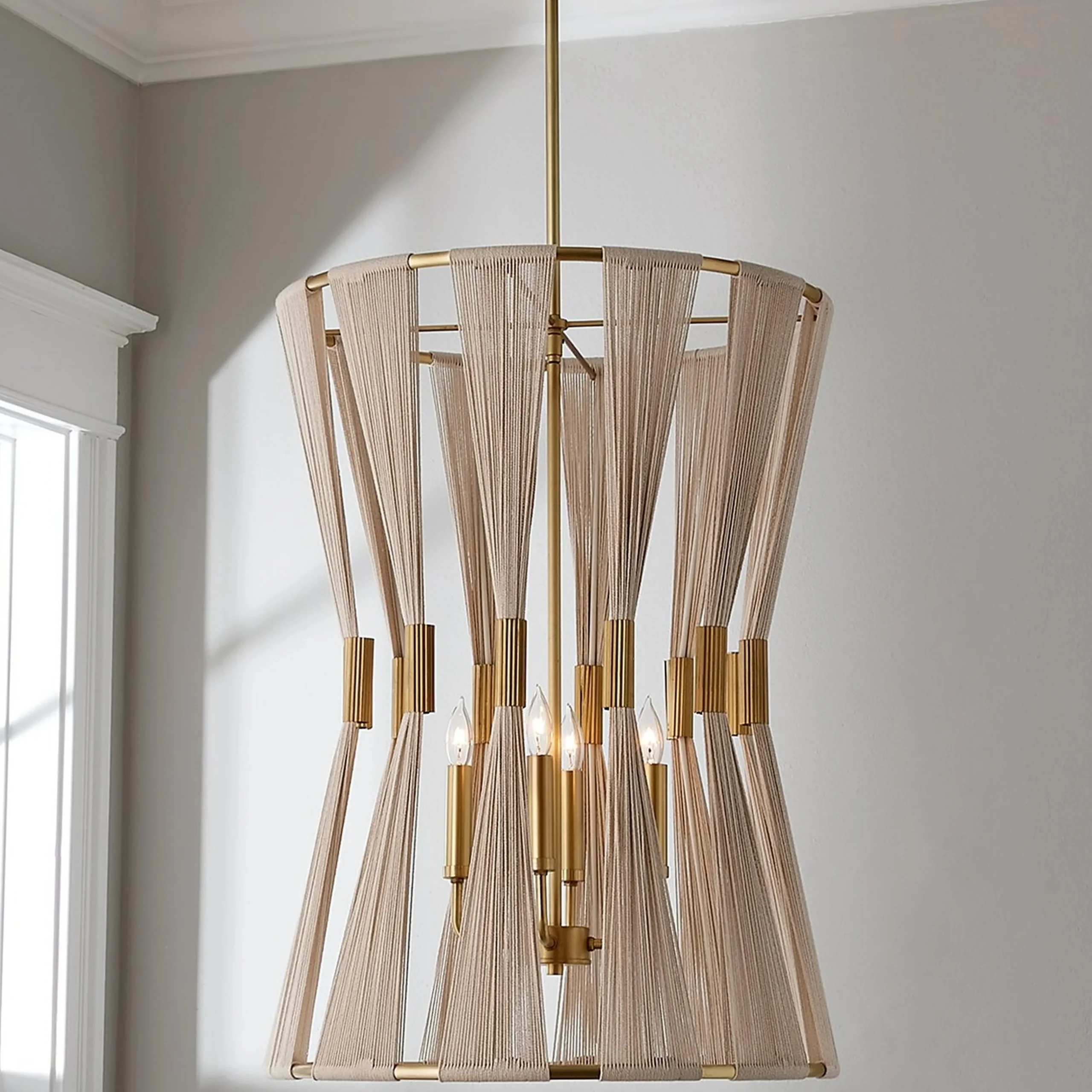 Axel Foyer Chandelier