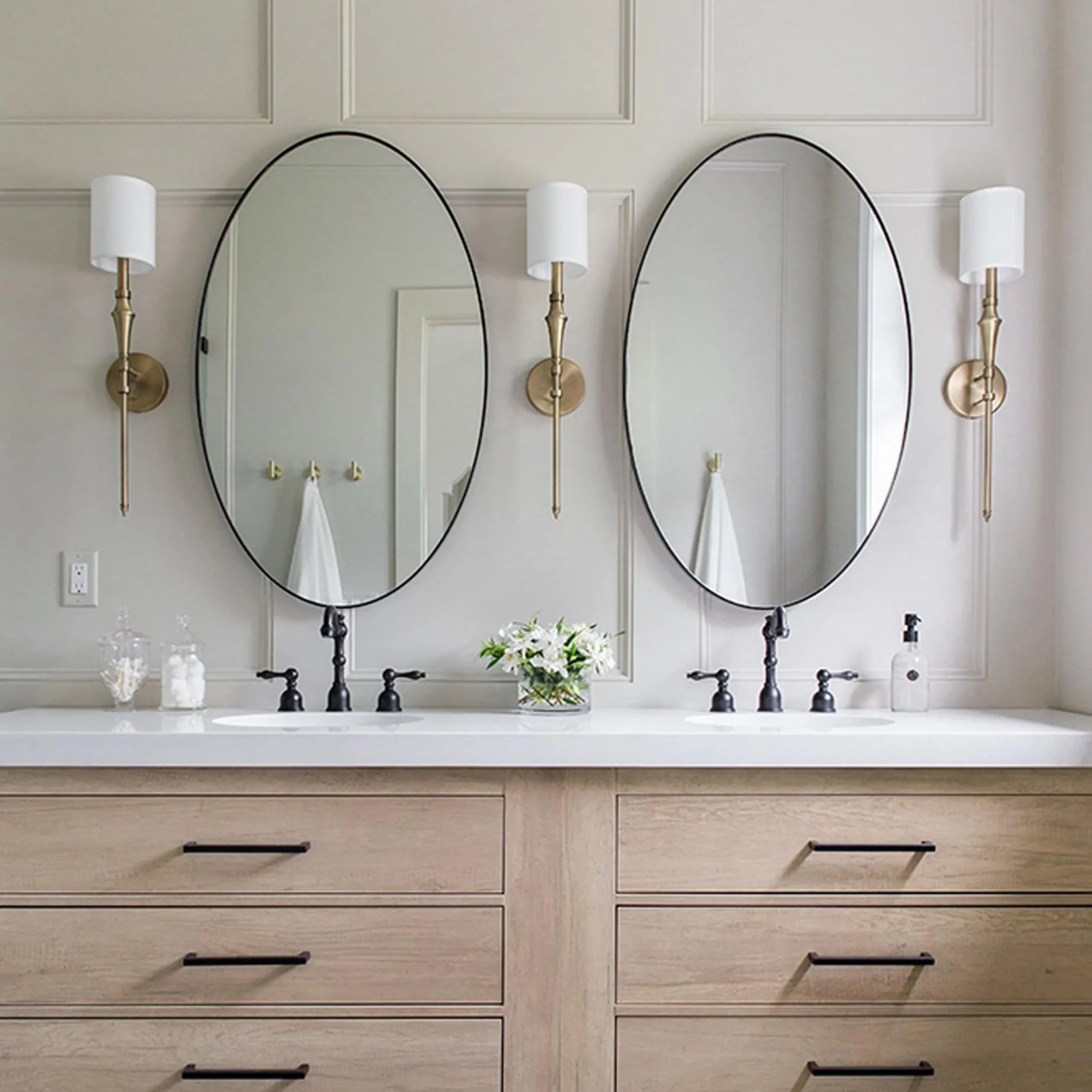 Bennett Sconce