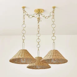 Bergenia Chandelier