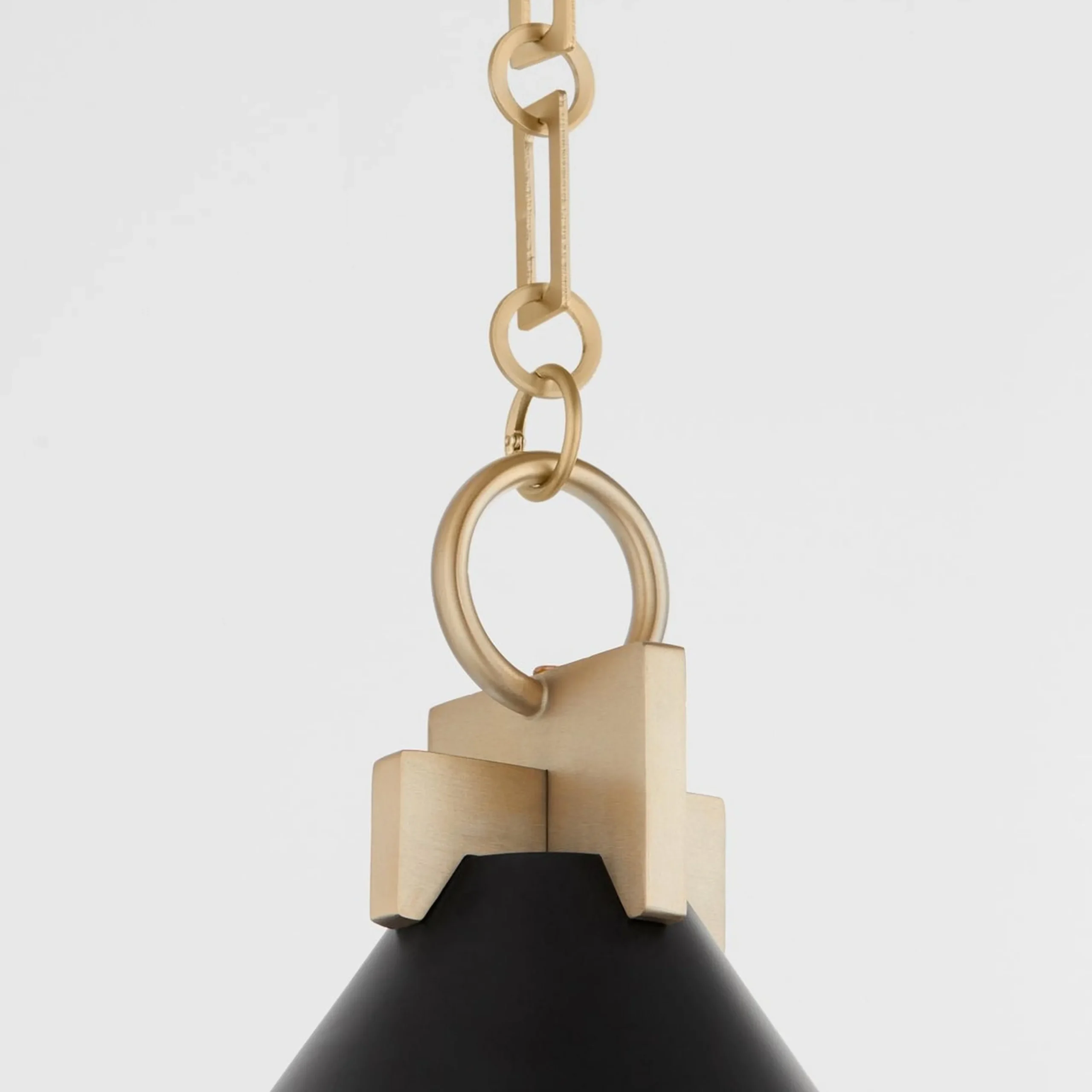 Binta Pendant