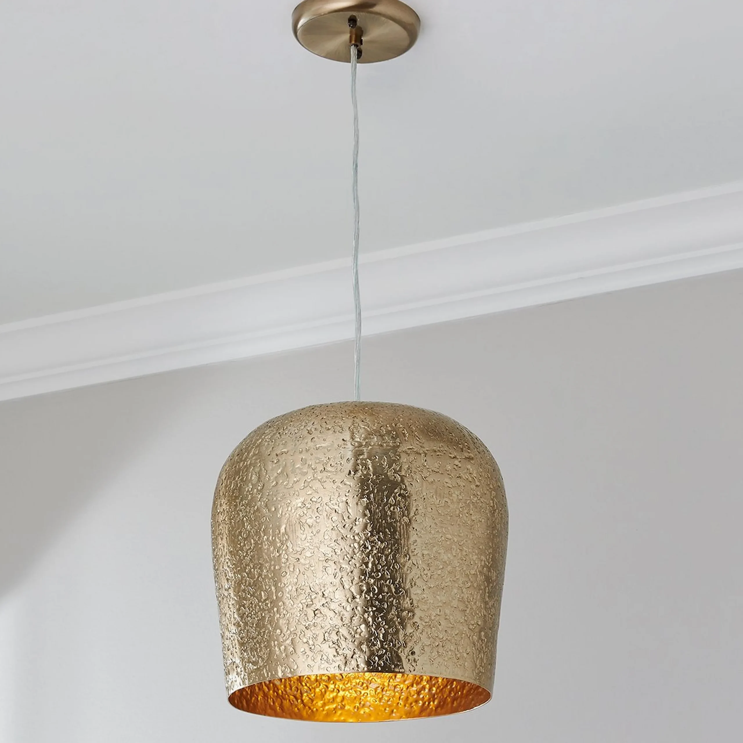 Boldar Pendant
