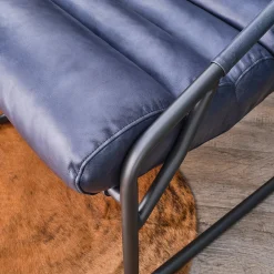 Buffalo Lounge Chair