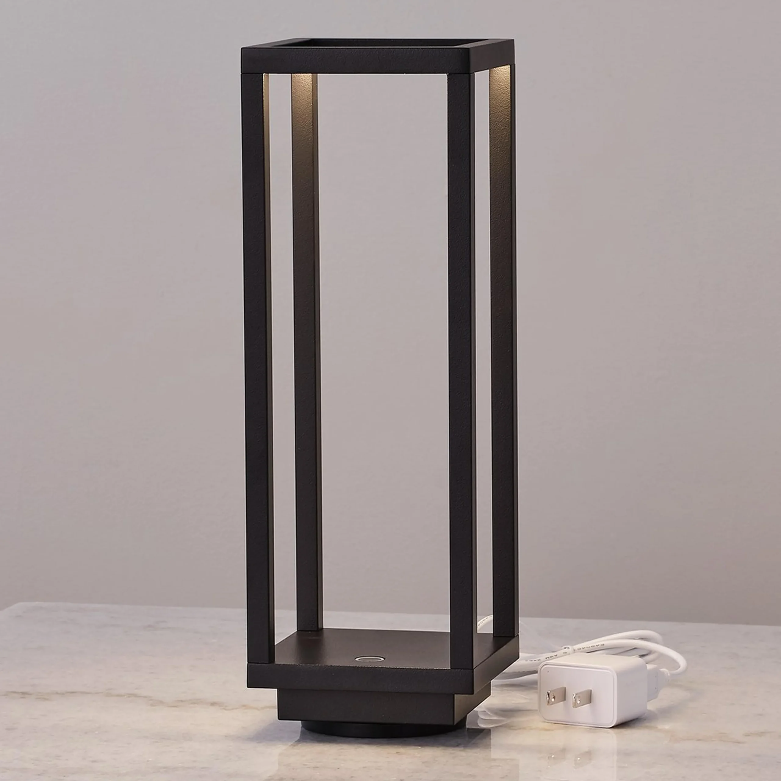 Charain Cordless Table Lamp