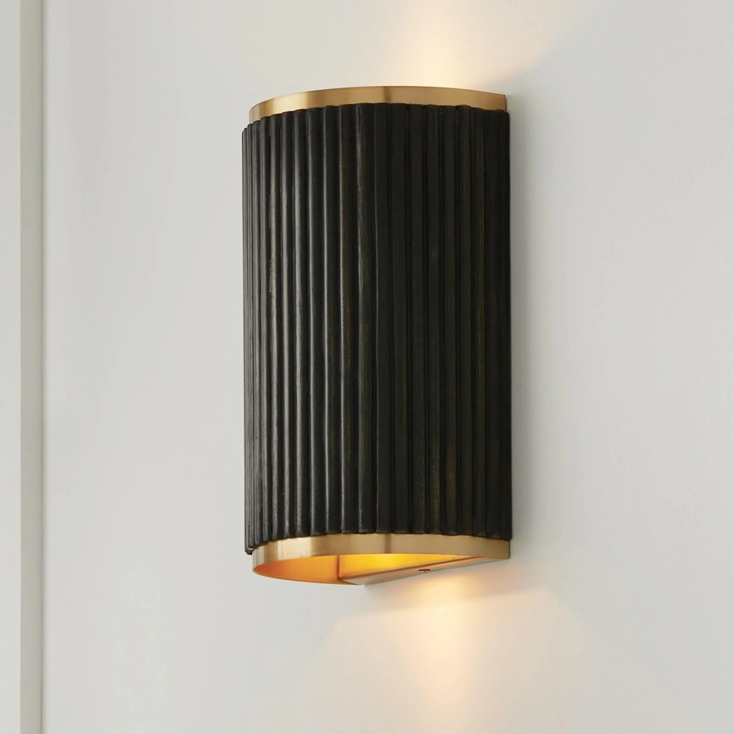 Chavis Sconce