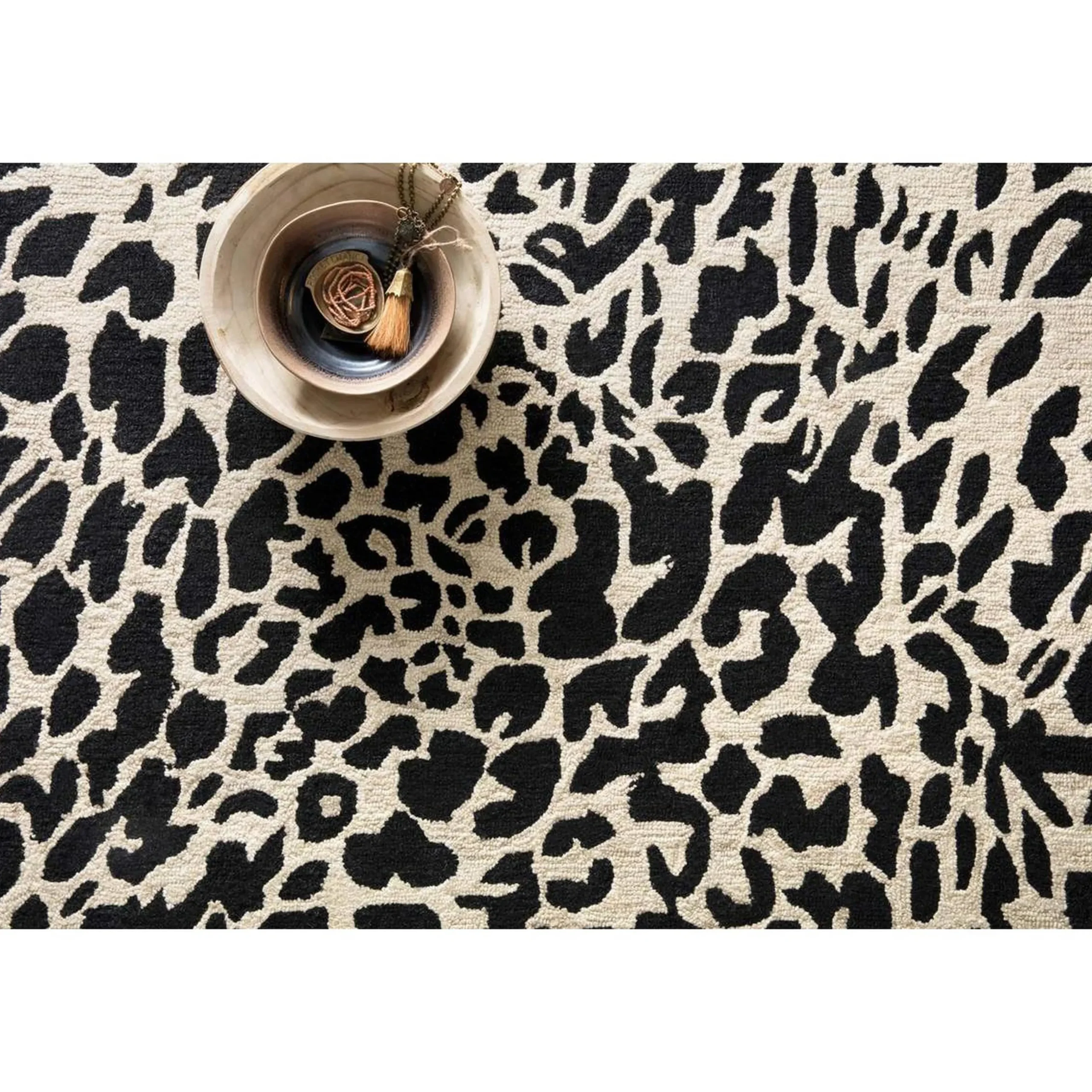 Cheerful Cheetah Hand-Hooked Rug