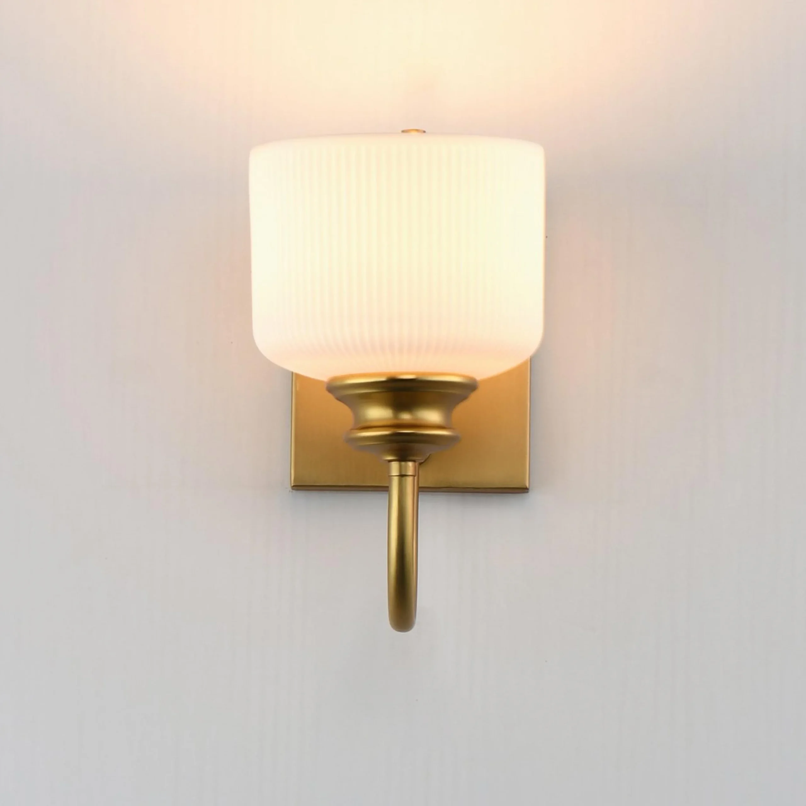 Cherisa Bath Sconce