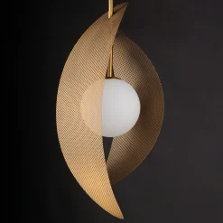 Clairmore Pendant