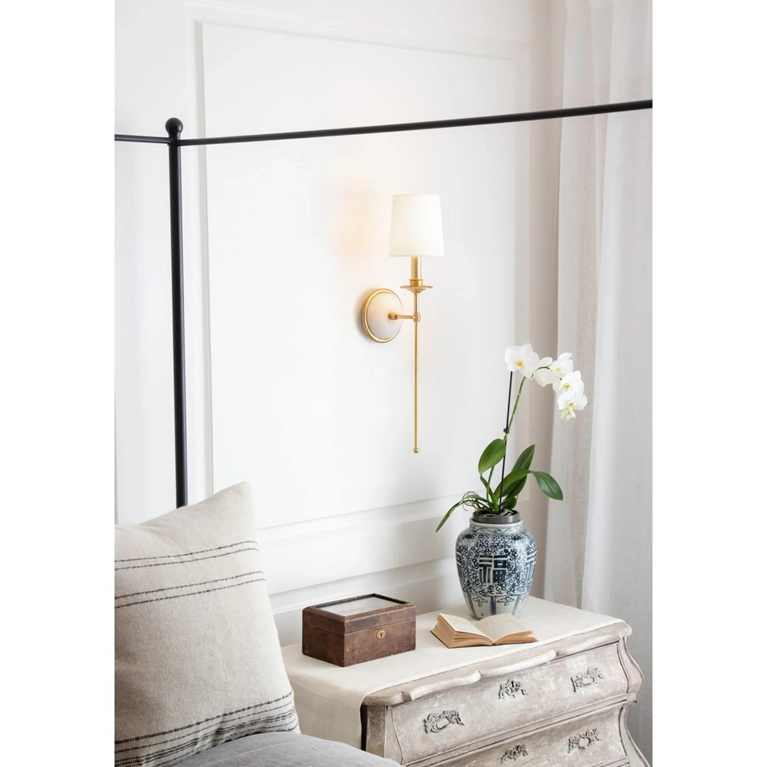 Clarissa Wall Light - 1 Light