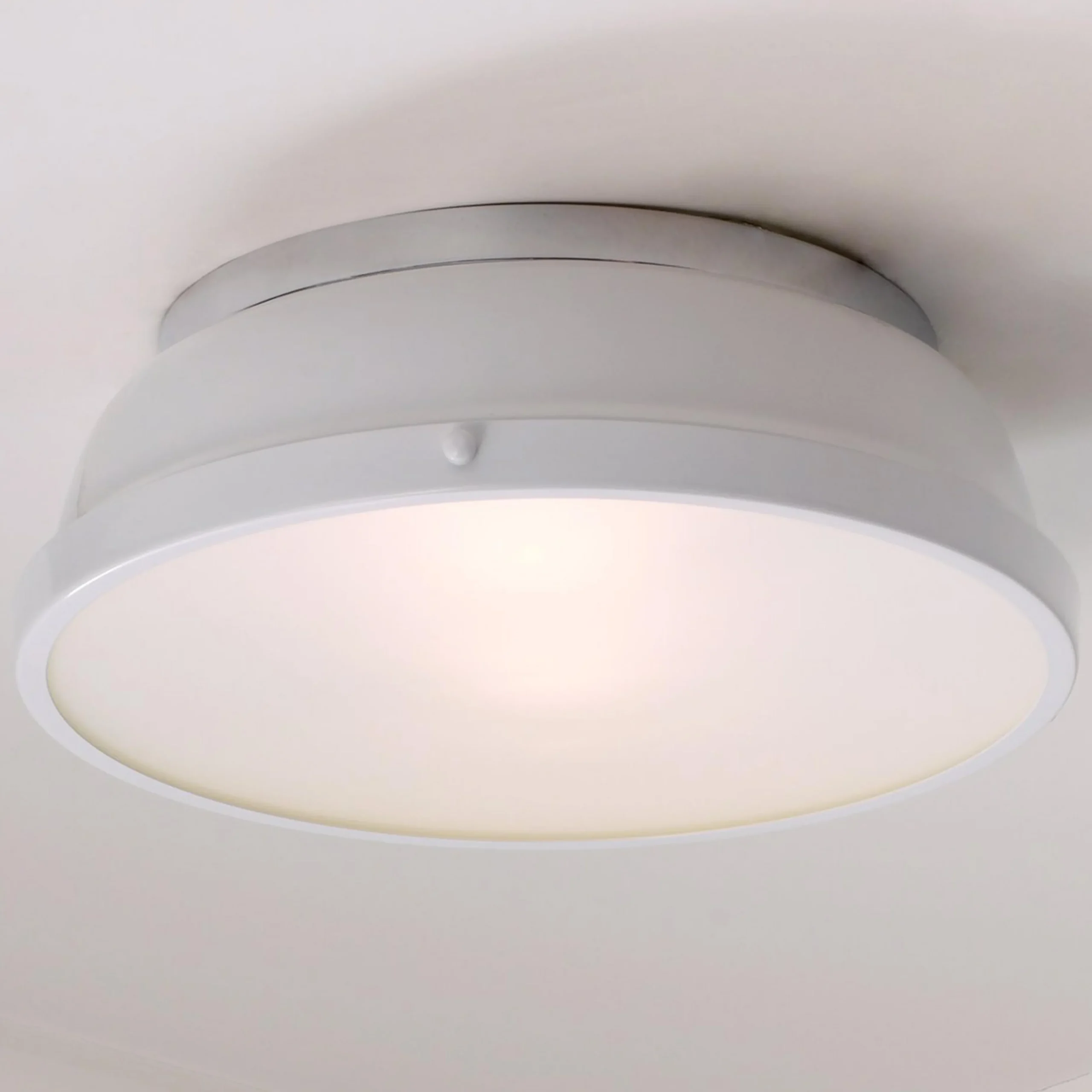Classic Dome Enameled Ceiling Light