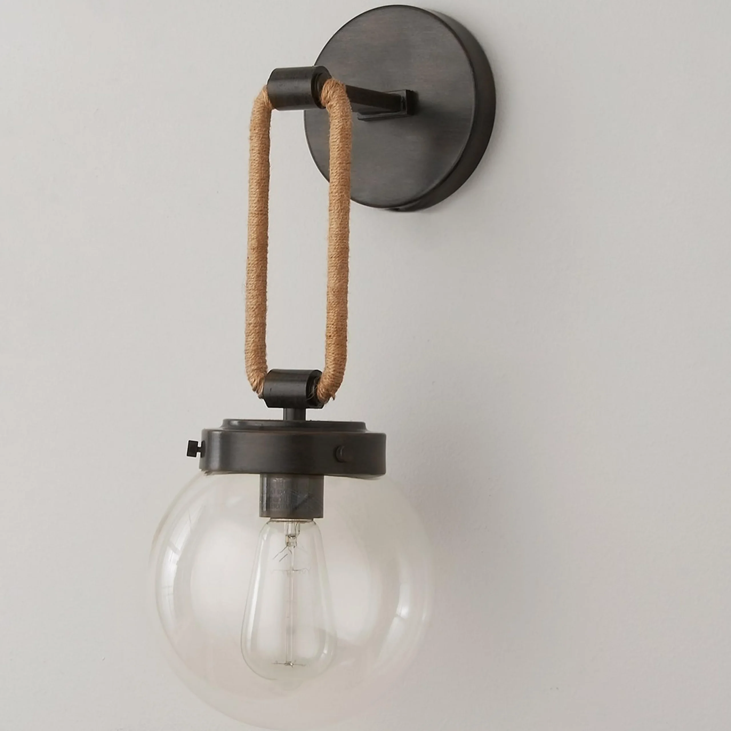Coastal Cottage Rope Globe Sconce