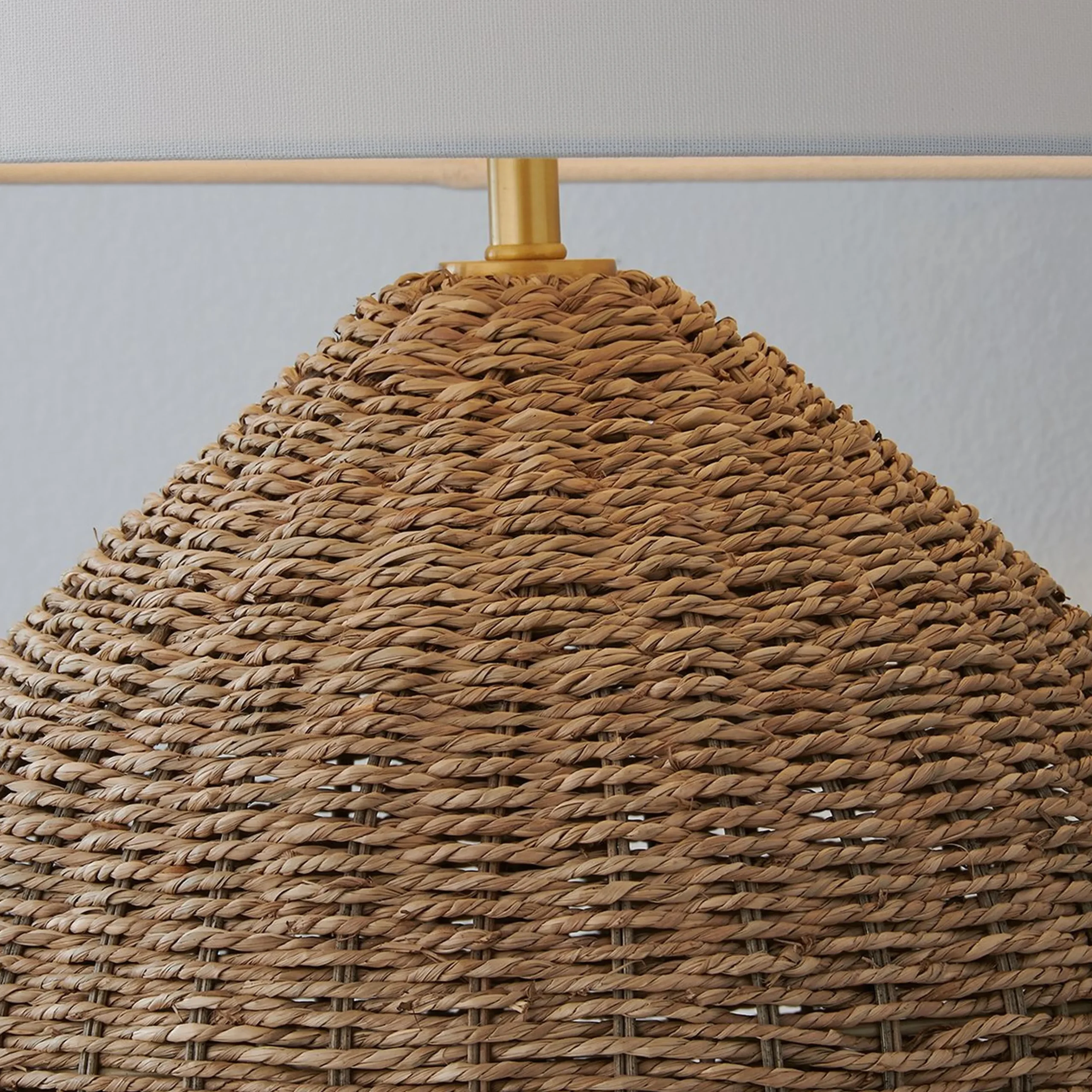 Coastal Kayla Table Lamp