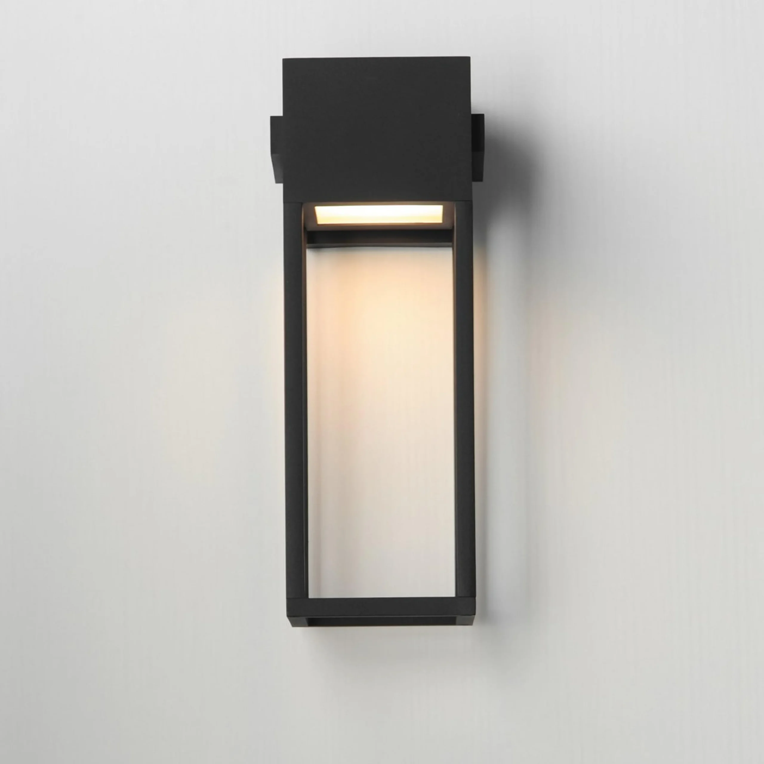 Colson Outdoor Sconce - Large