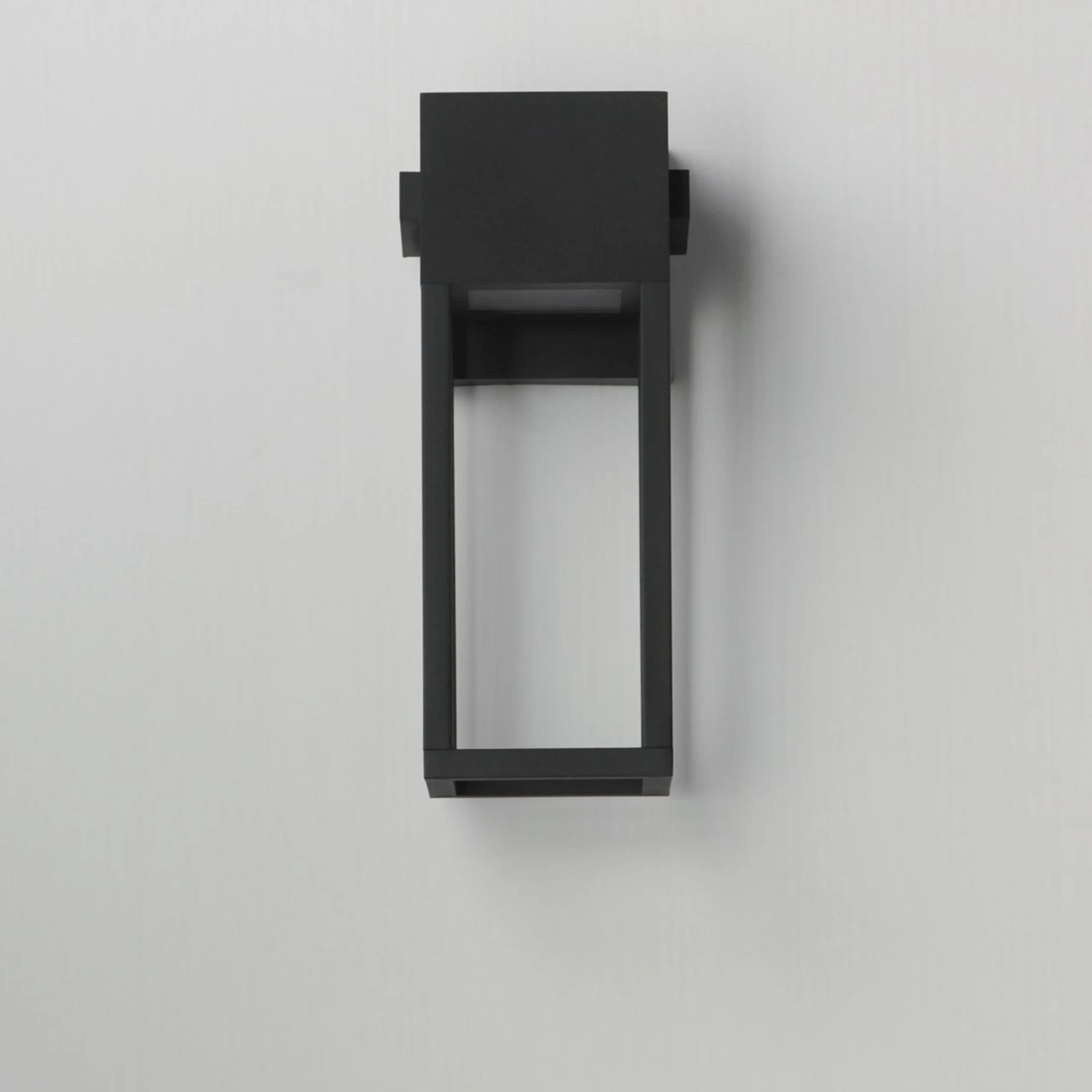Colson Outdoor Sconce - Medium