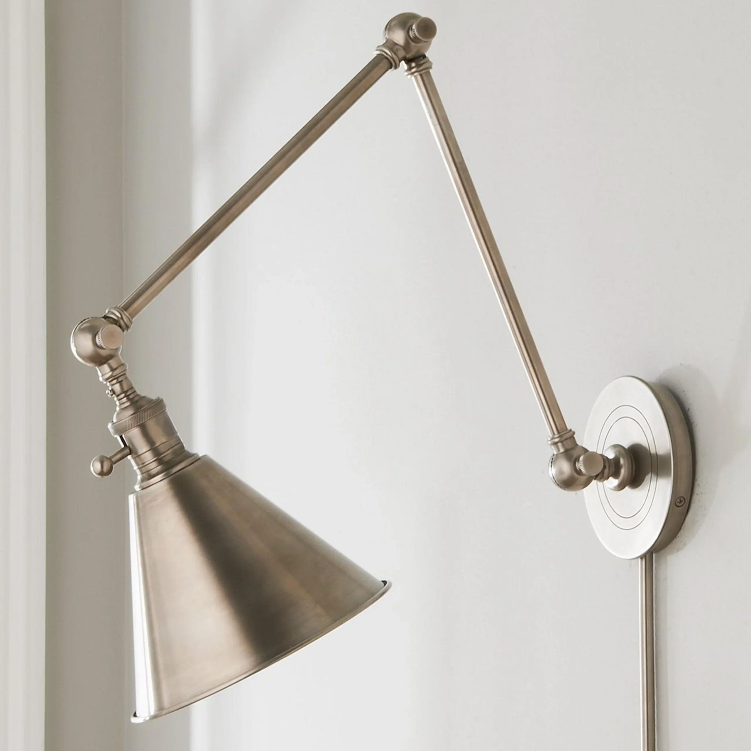 Cone Pivot Shade Double Joint Swing Arm