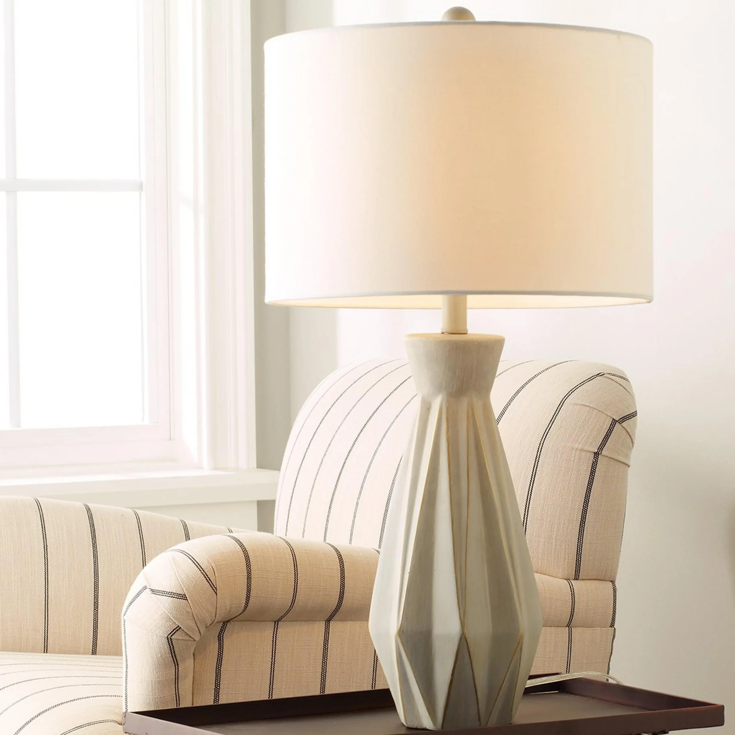 Contemporary Prismatic Concrete Table Lamp
