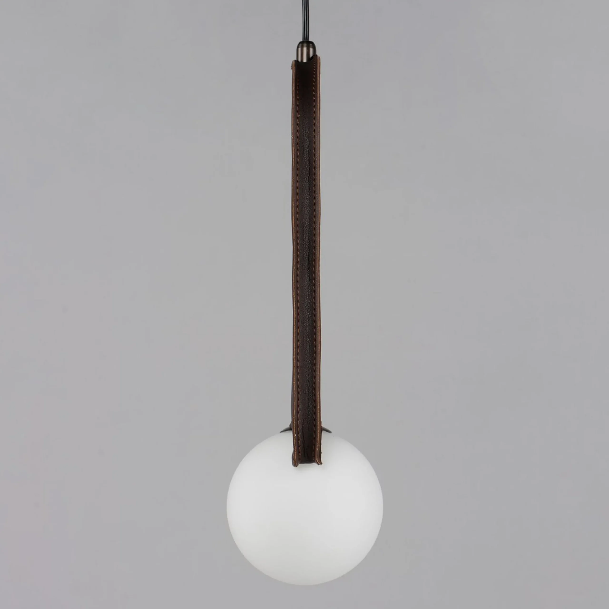 Contrario Straight Pendant