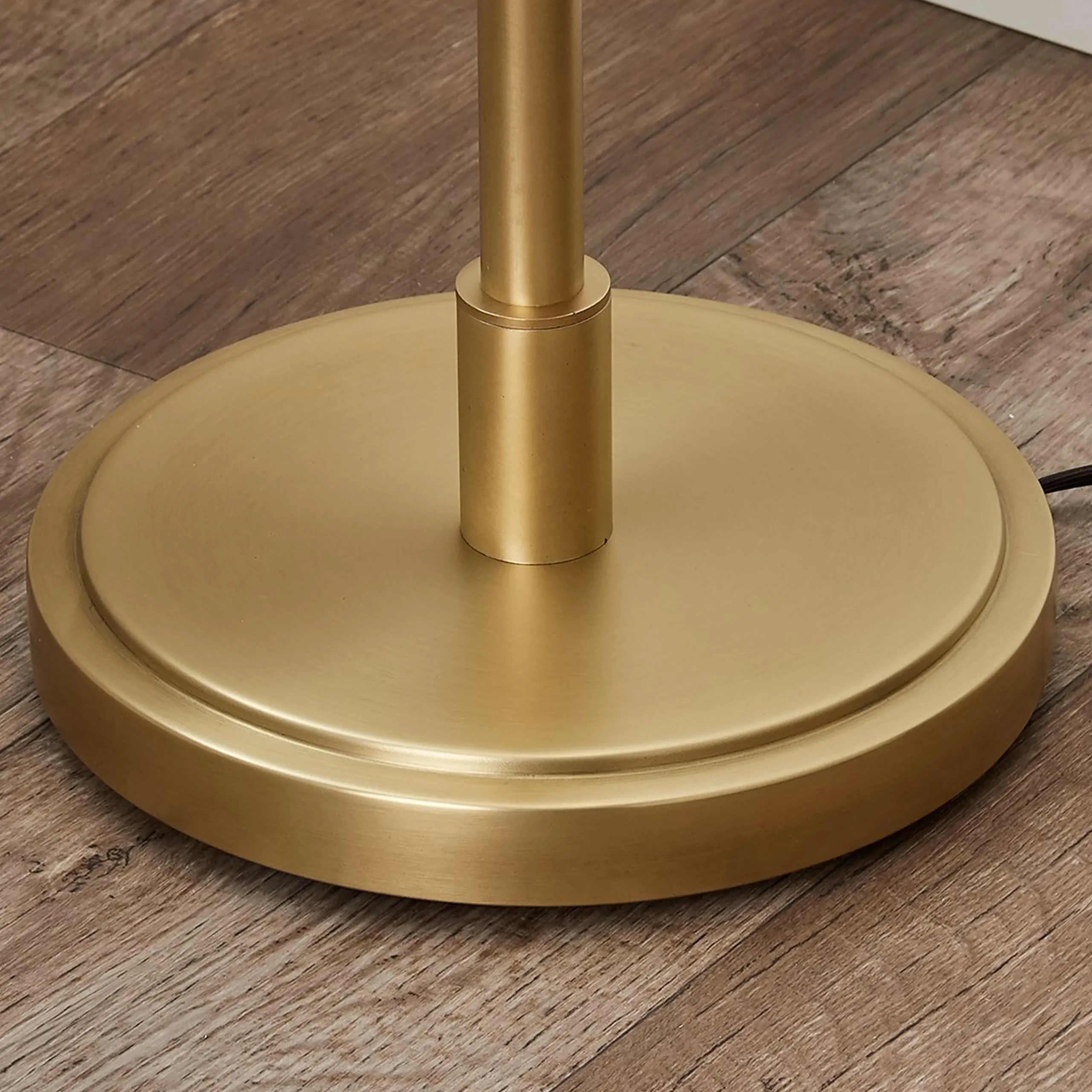 Country Club Adjustable Floor Lamp