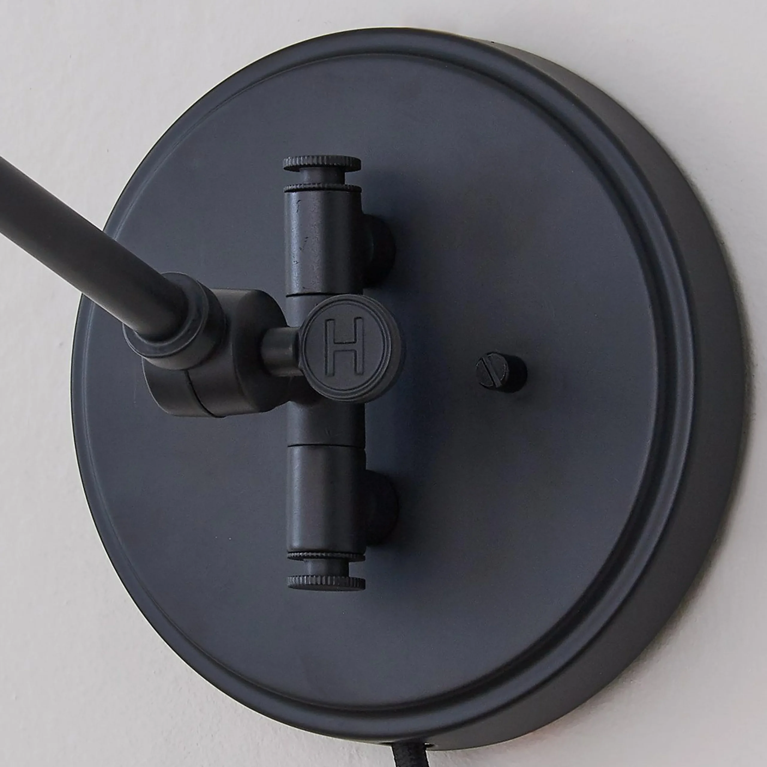 Cyrus Straight Swing Arm Sconce - Metal Shade