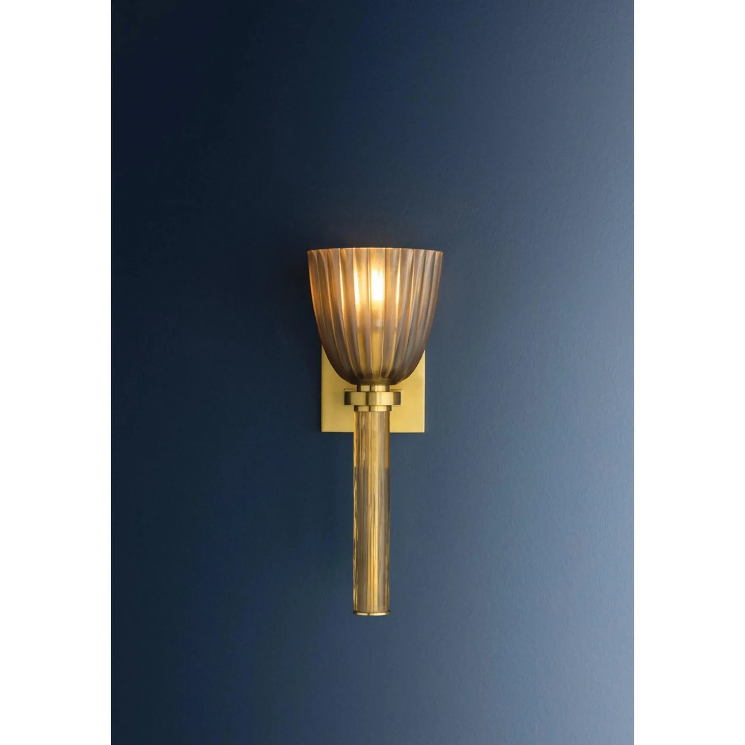 Daduchos Sconce