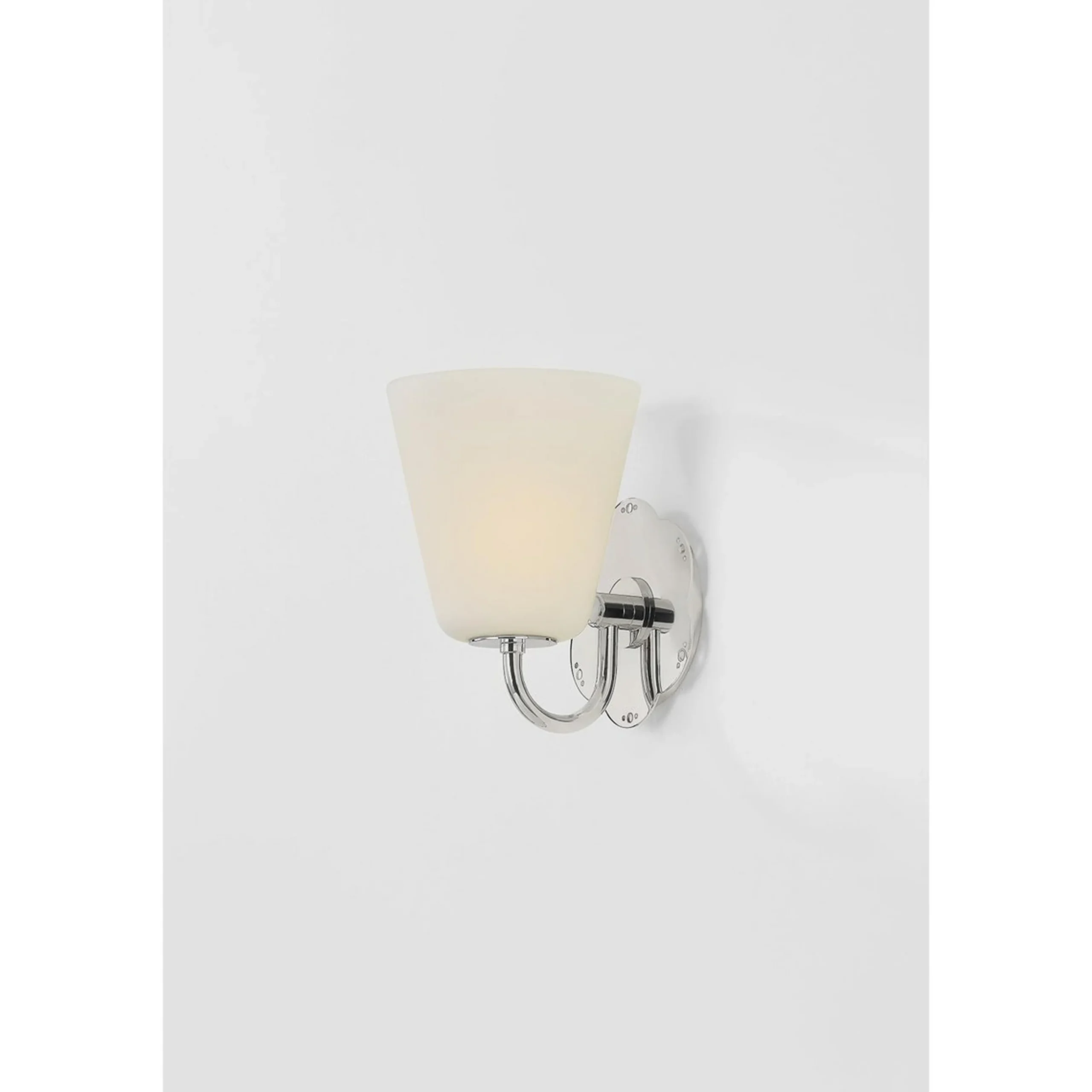 Delmar Bath Sconce