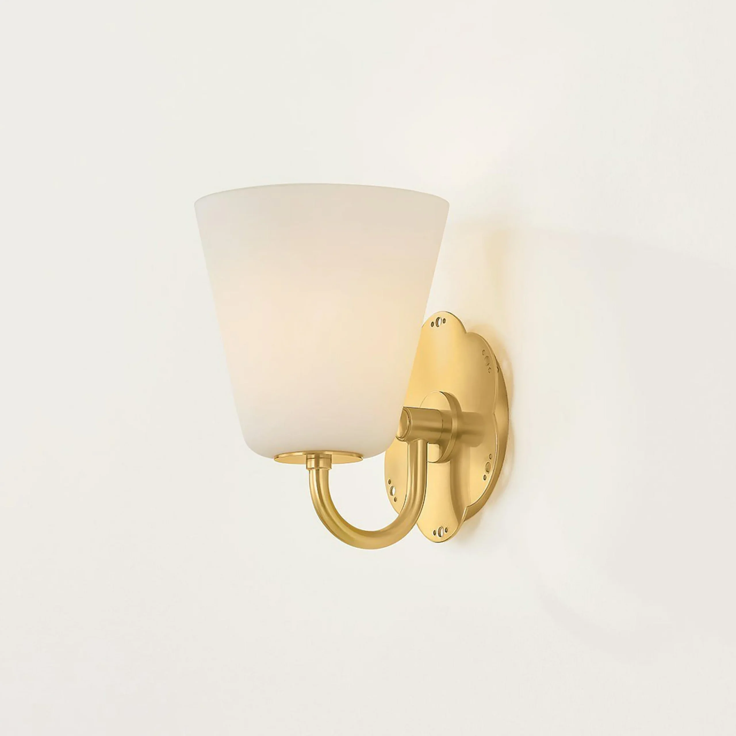 Delmar Bath Sconce
