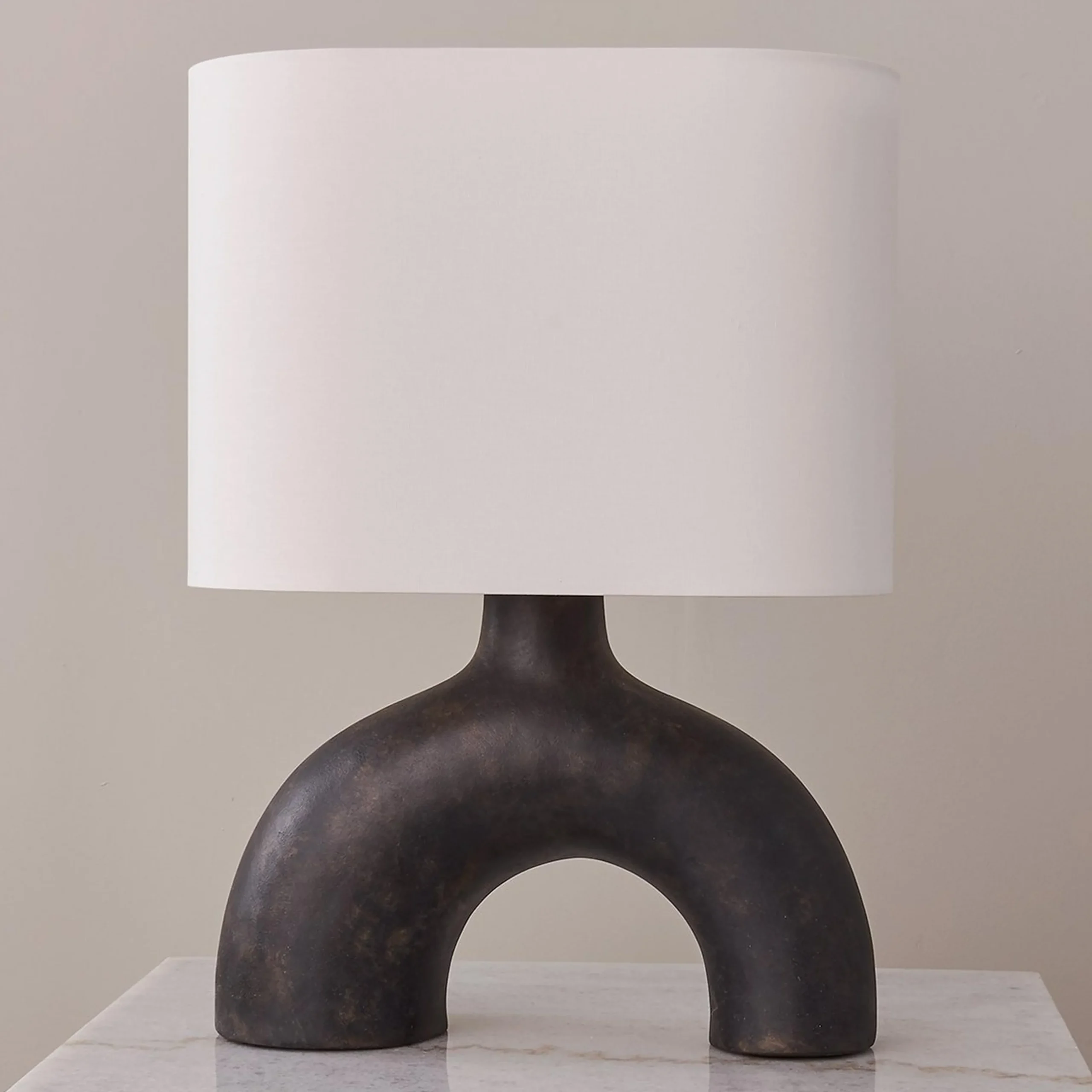 Dissolving Oval Table Lamp