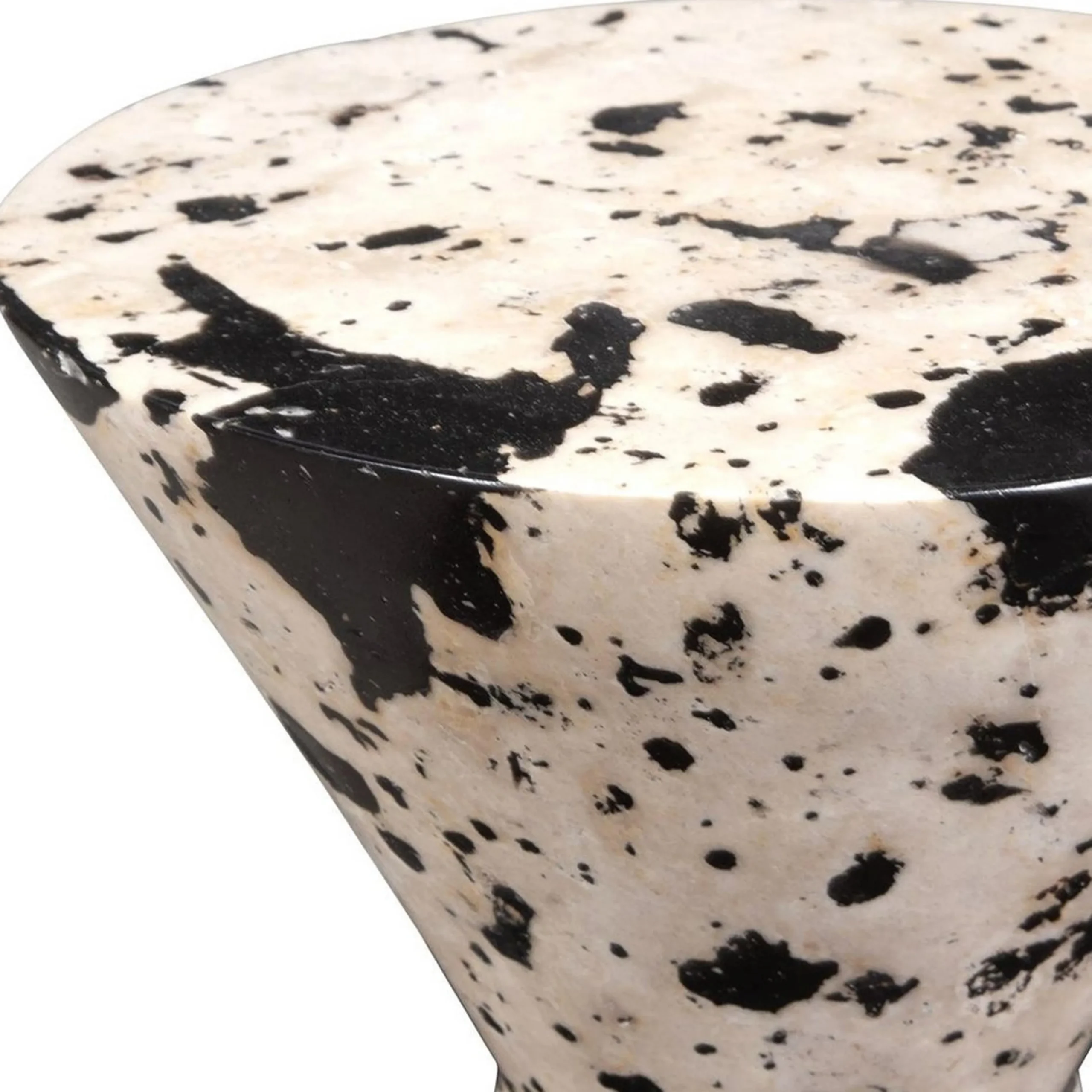 Dodie Hourglass Indoor / Outdoor End Table