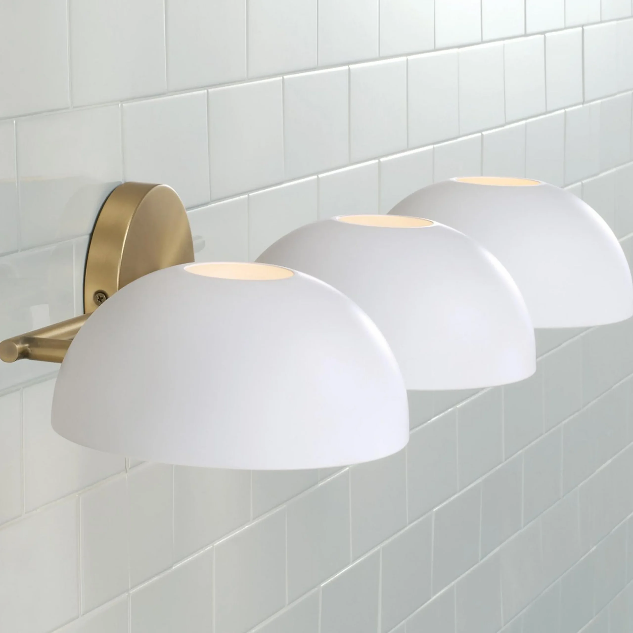 Dorey Vanity Light