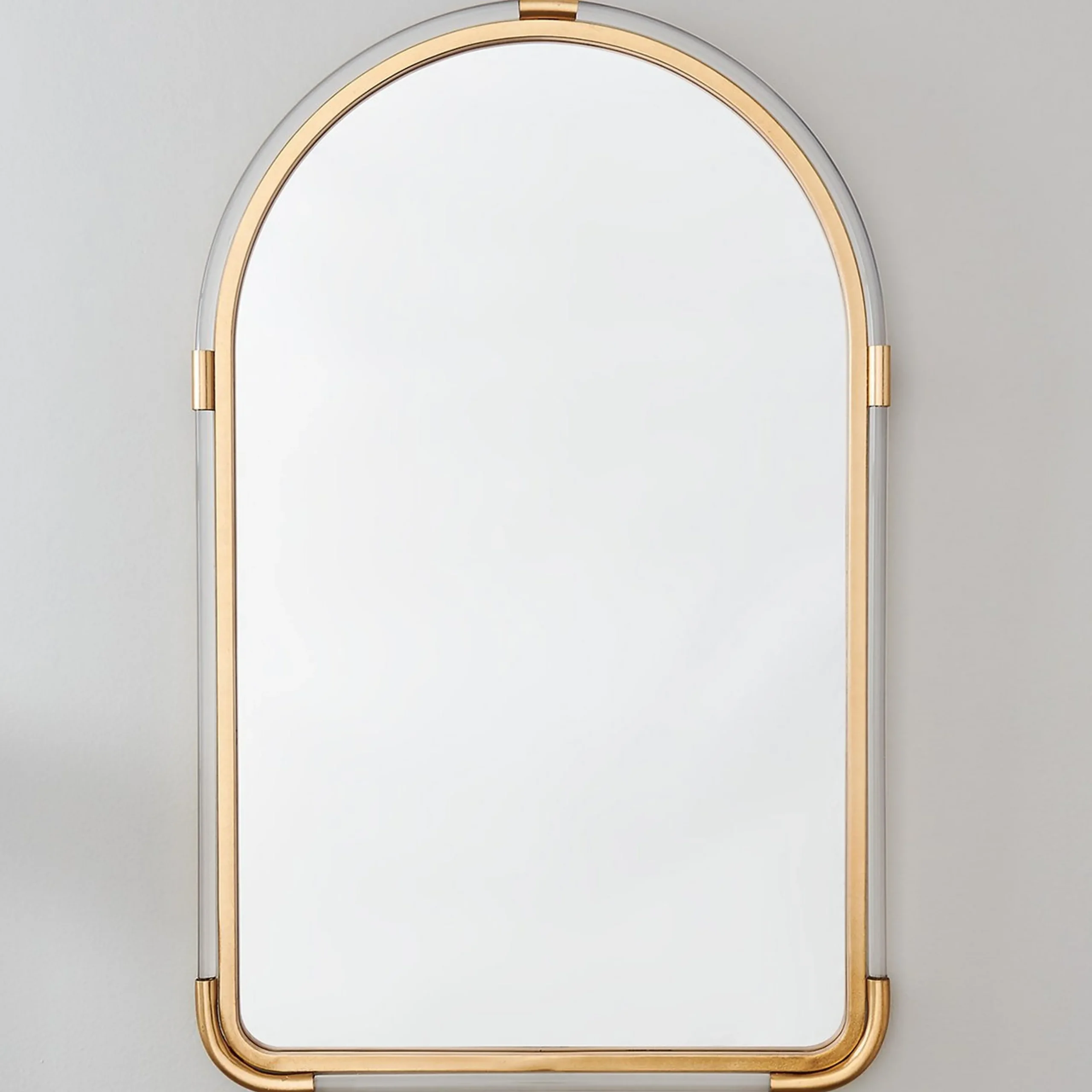 Dorthea Mirror