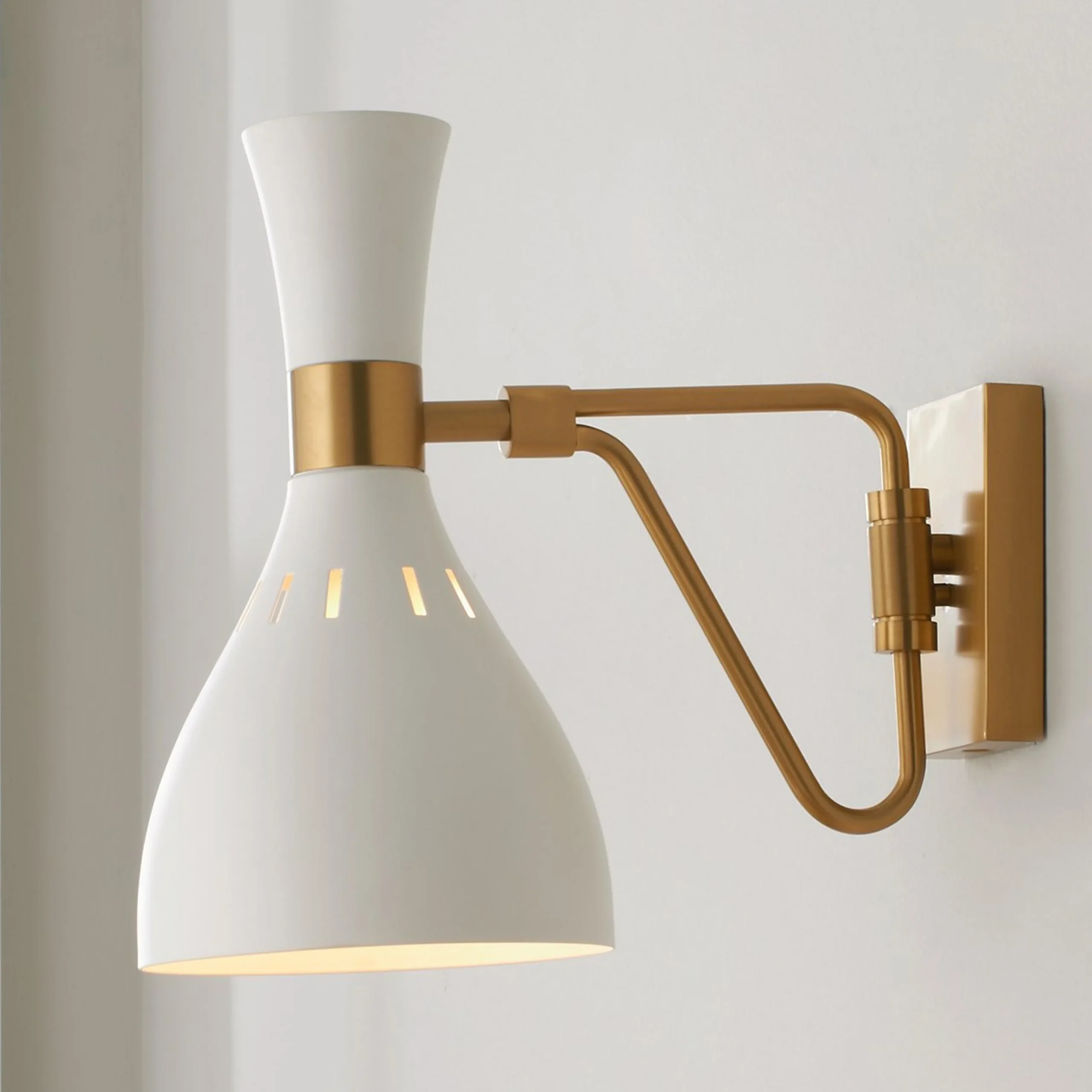 ED Ellen DeGeneres Joan 1 Light Wall Sconce