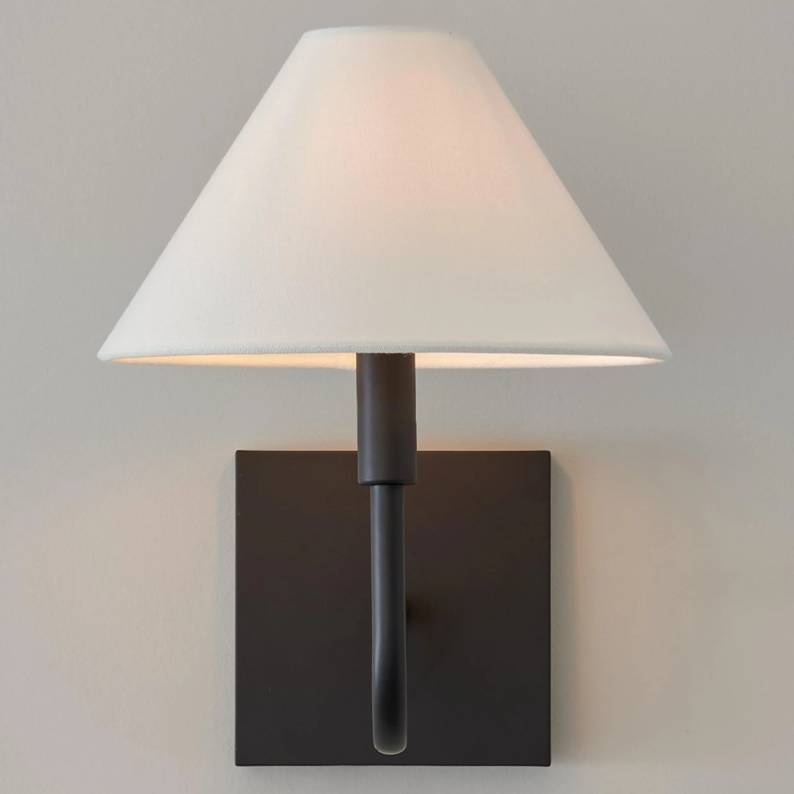 Eldon Sconce