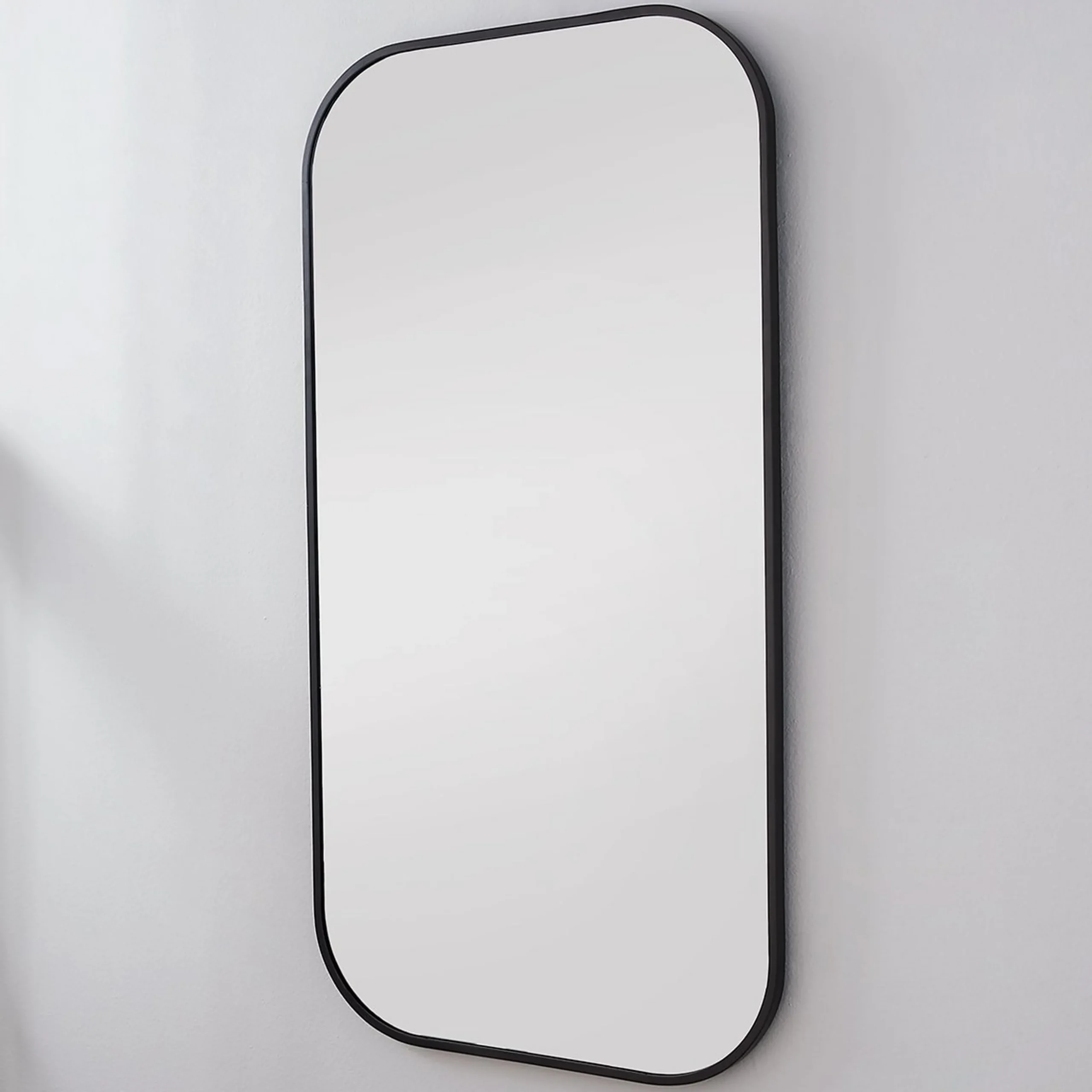 Elias Mirror