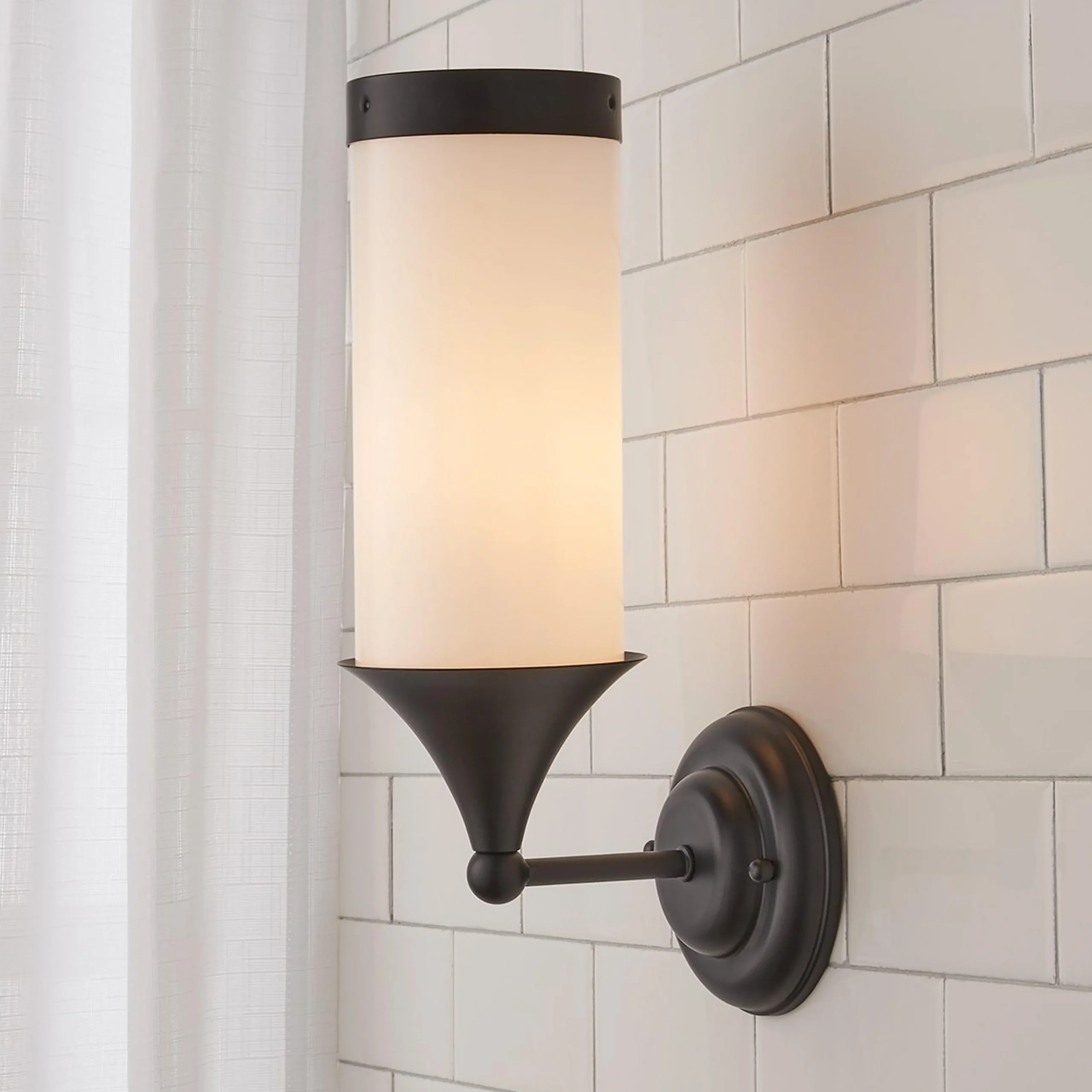 Erin & Ben Co. Flatiron Bath Sconce