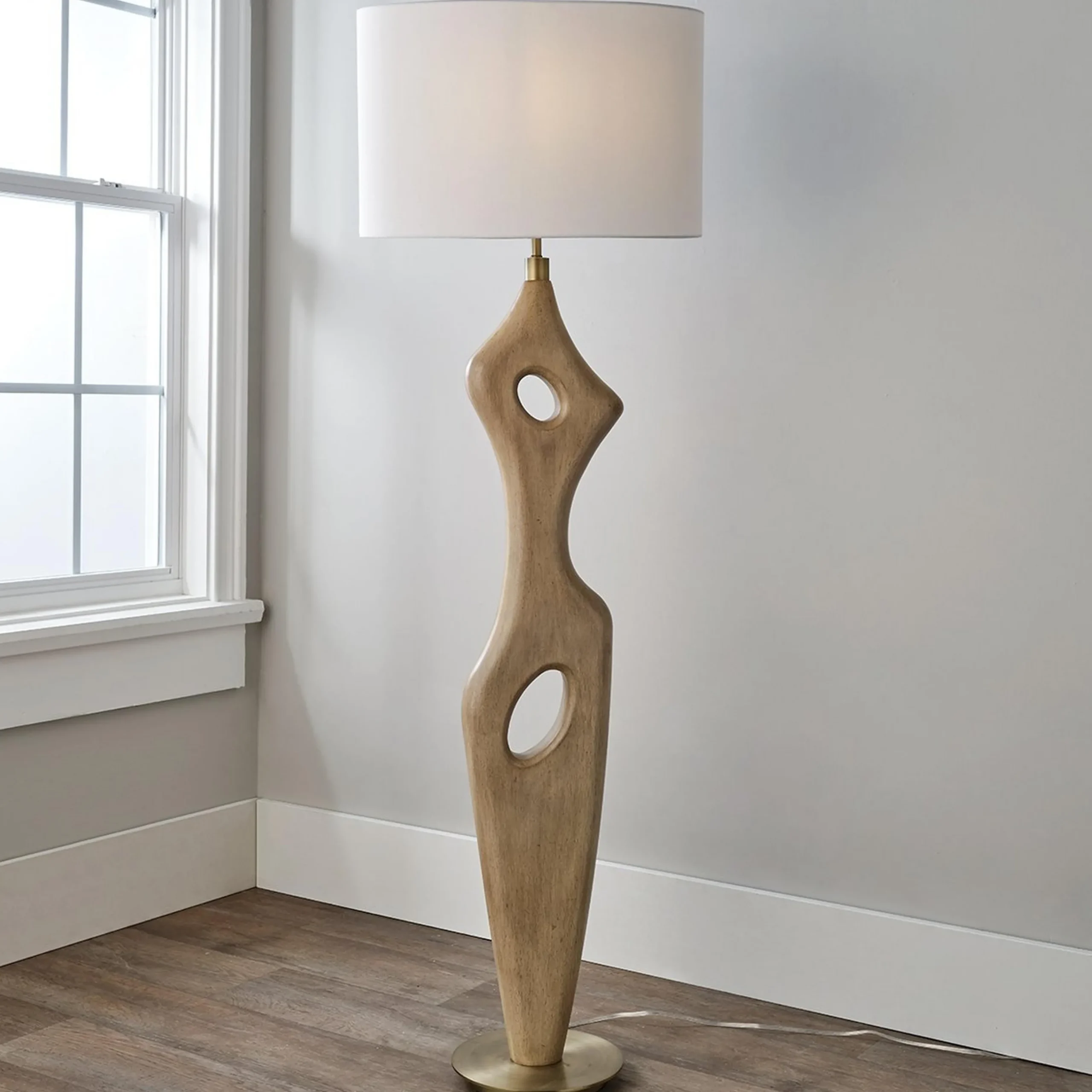 Estia Floor Lamp