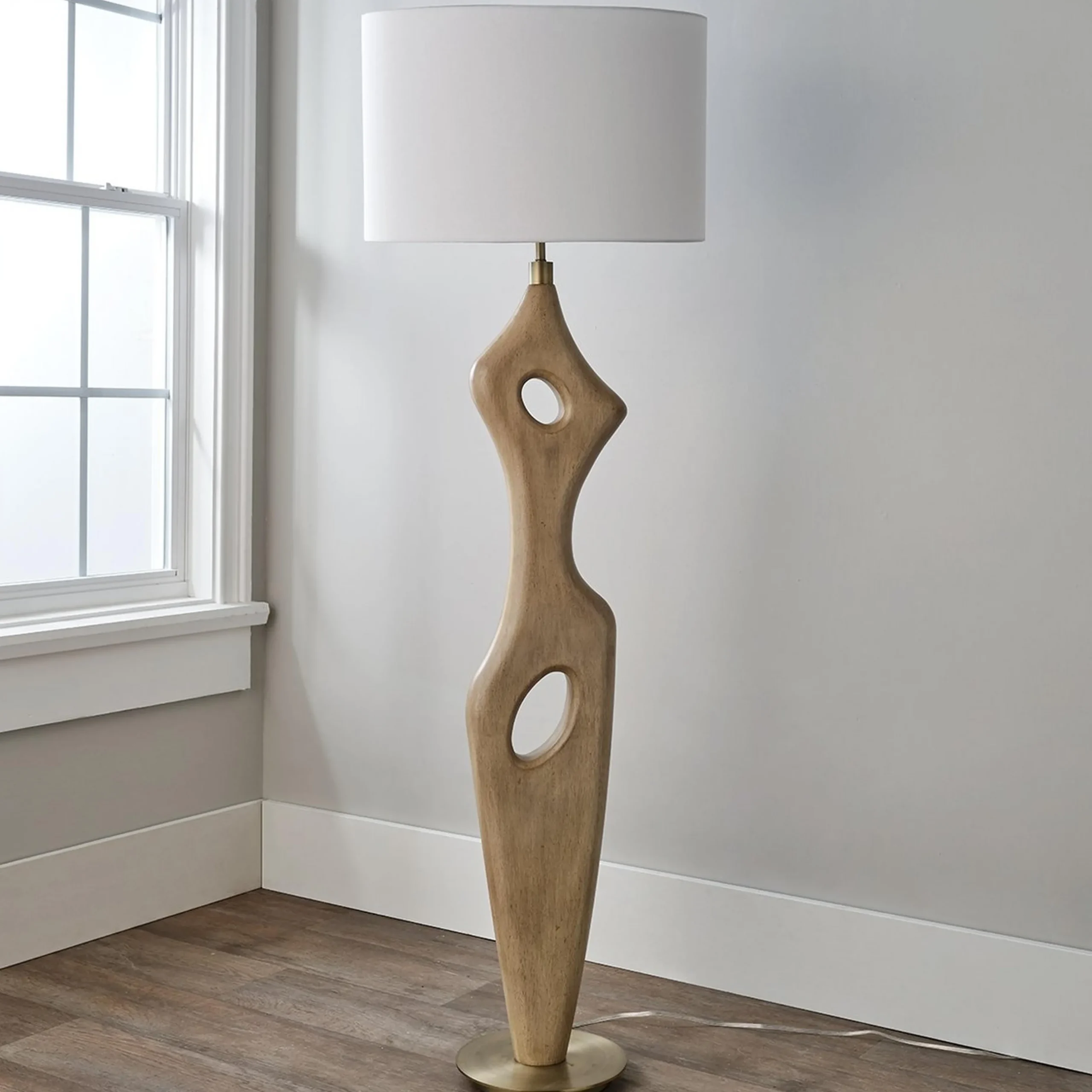 Estia Floor Lamp