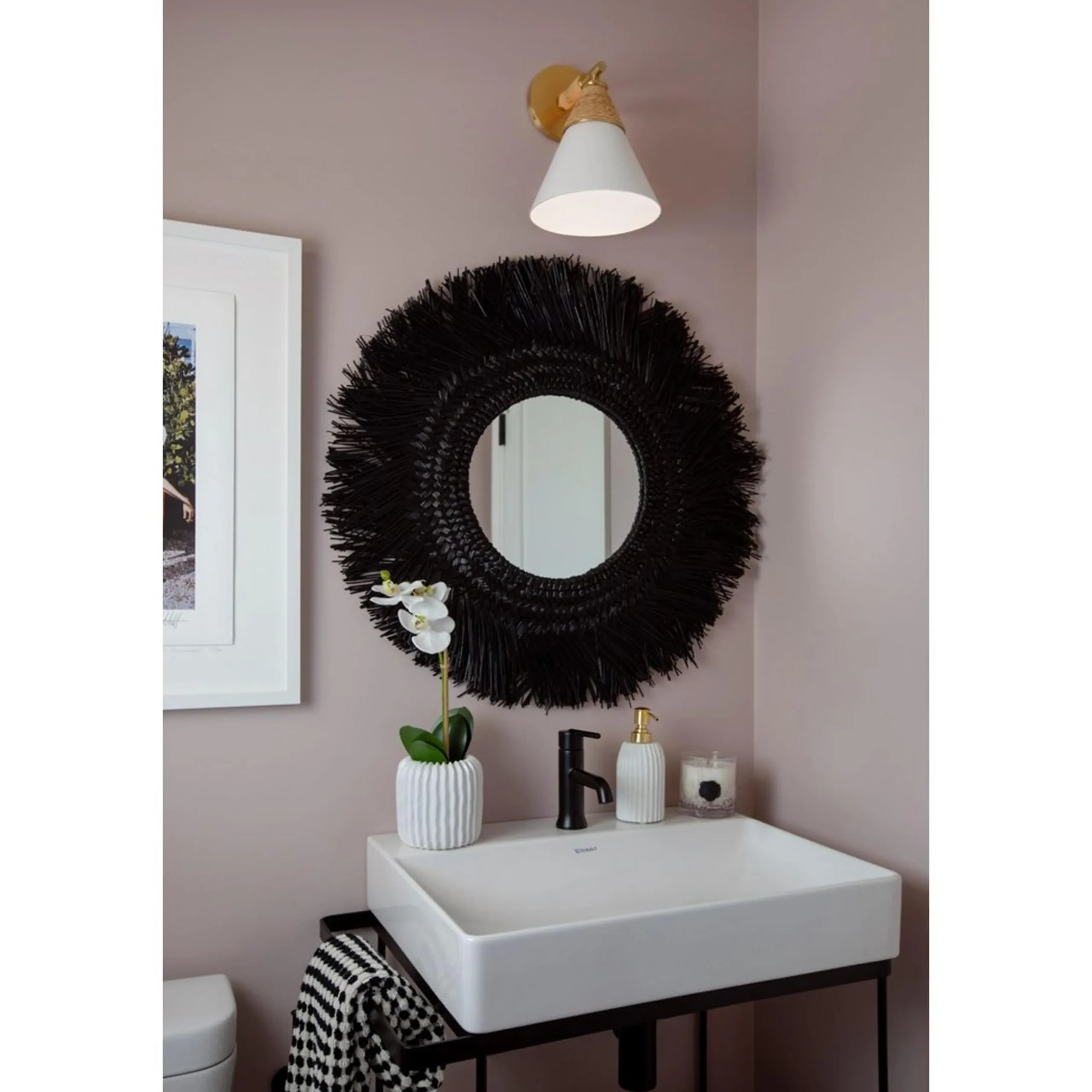 Fortales Sconce