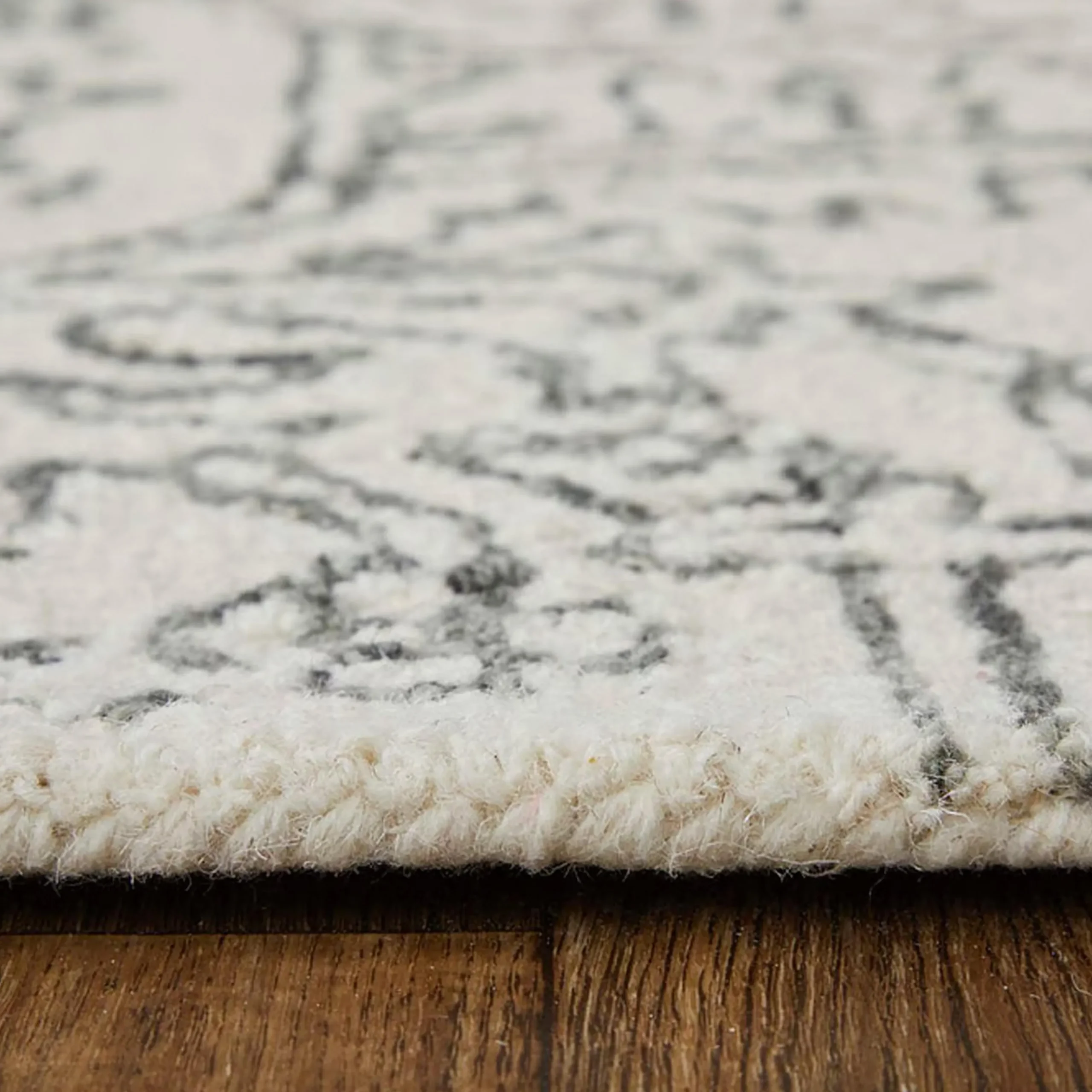 Geometria Hand-Tufted Rug