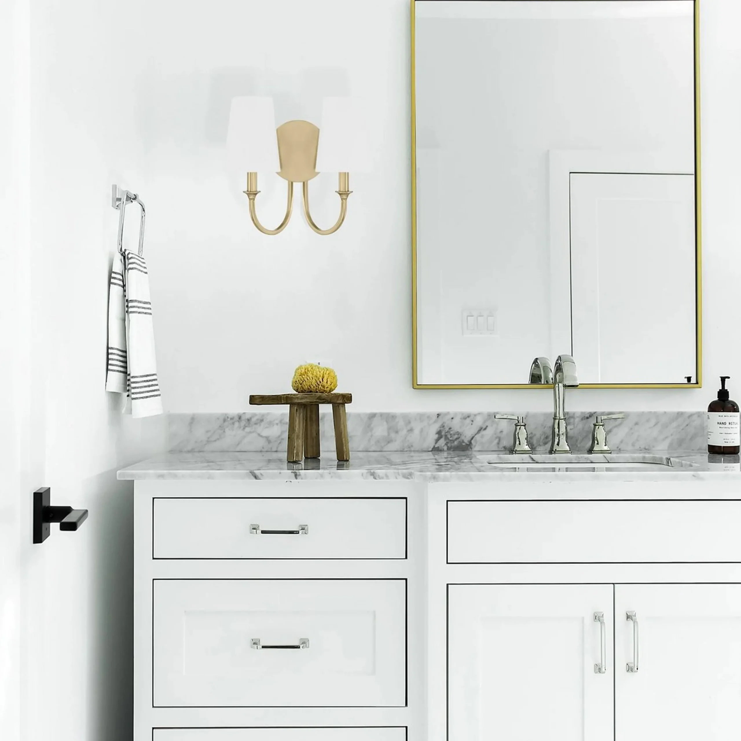 Gloriosa Double Sconce